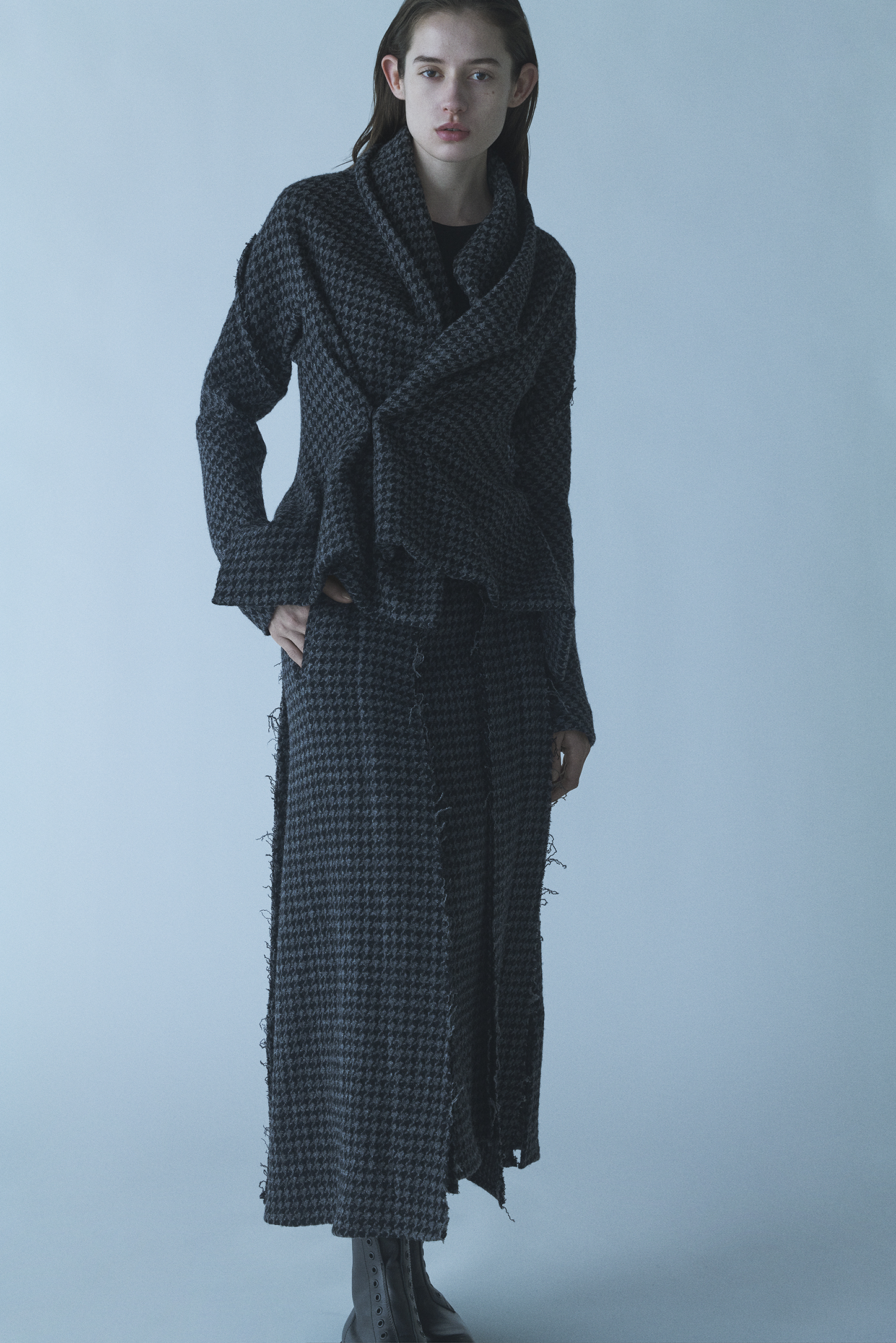 Yohji Yamamoto Collections AUTUMN / WINTER 2024-25