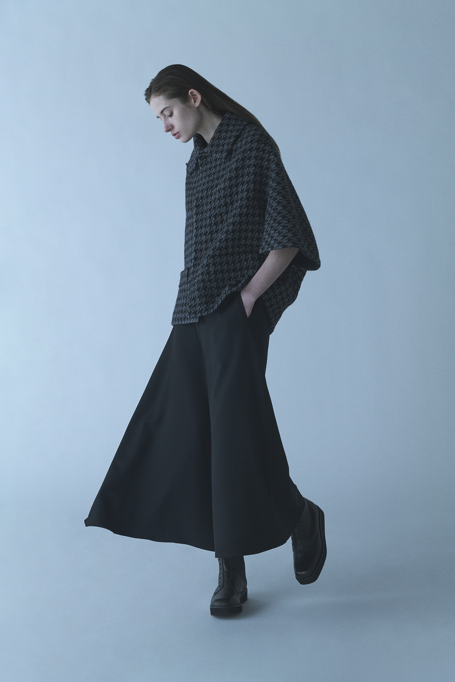 Yohji Yamamoto Collections AUTUMN / WINTER 2024-25