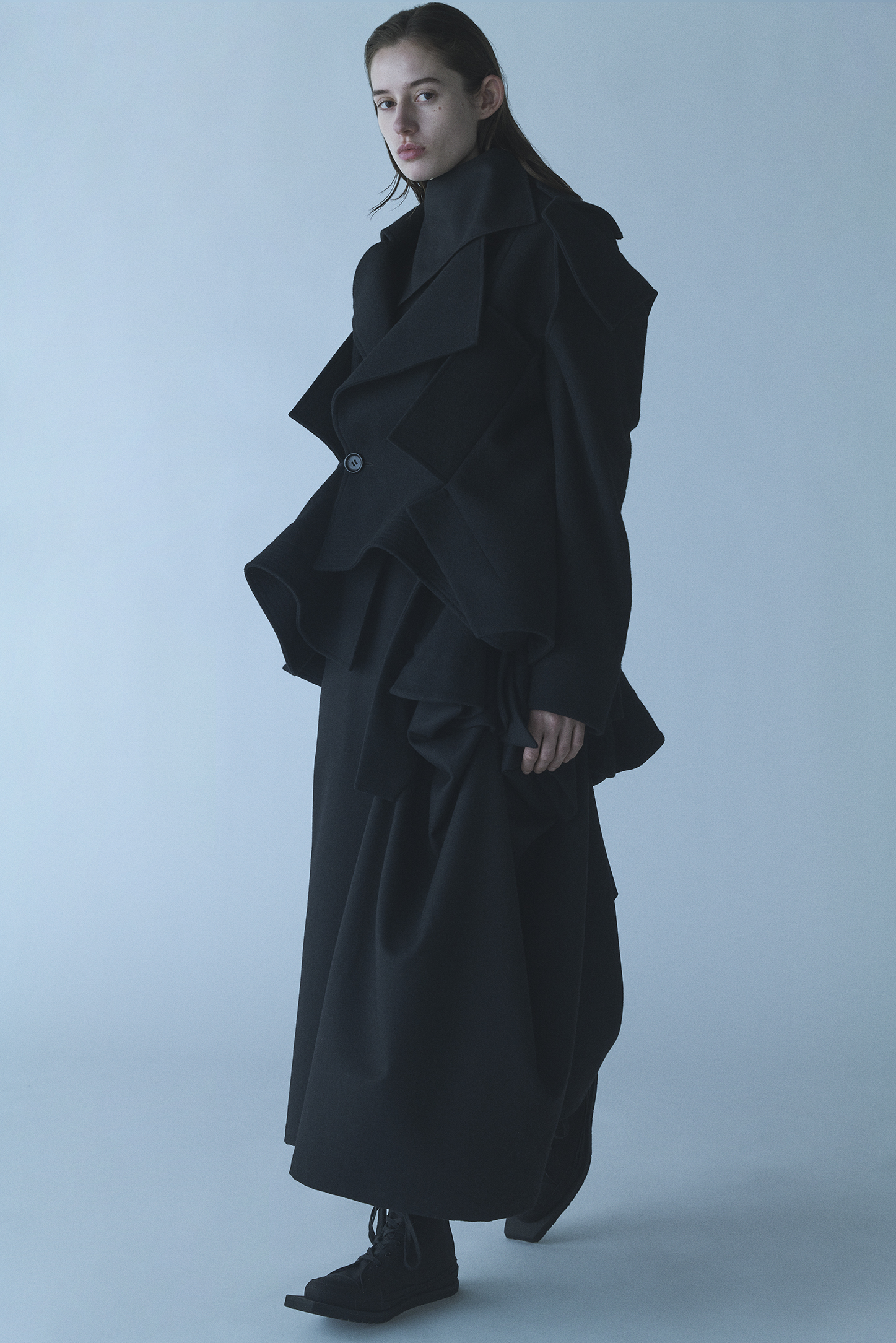 Yohji Yamamoto Collections AUTUMN / WINTER 2024-25