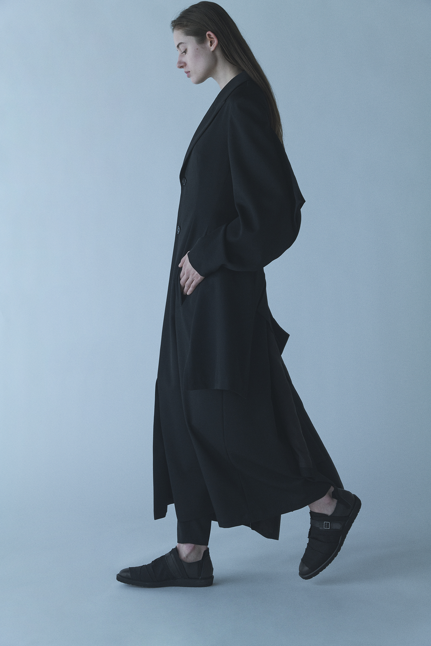 Yohji Yamamoto Collections AUTUMN / WINTER 2024-25