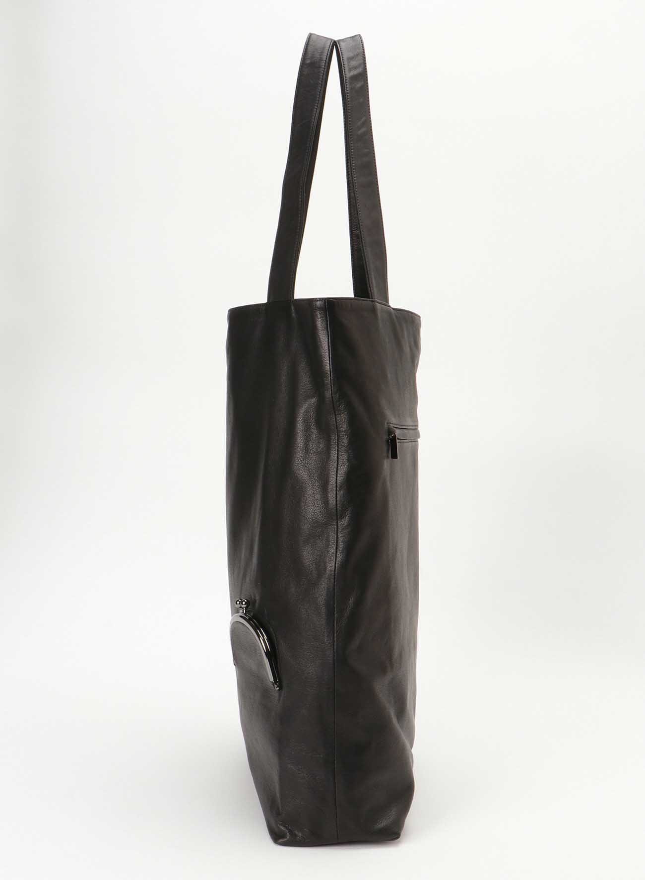 Clasp tote