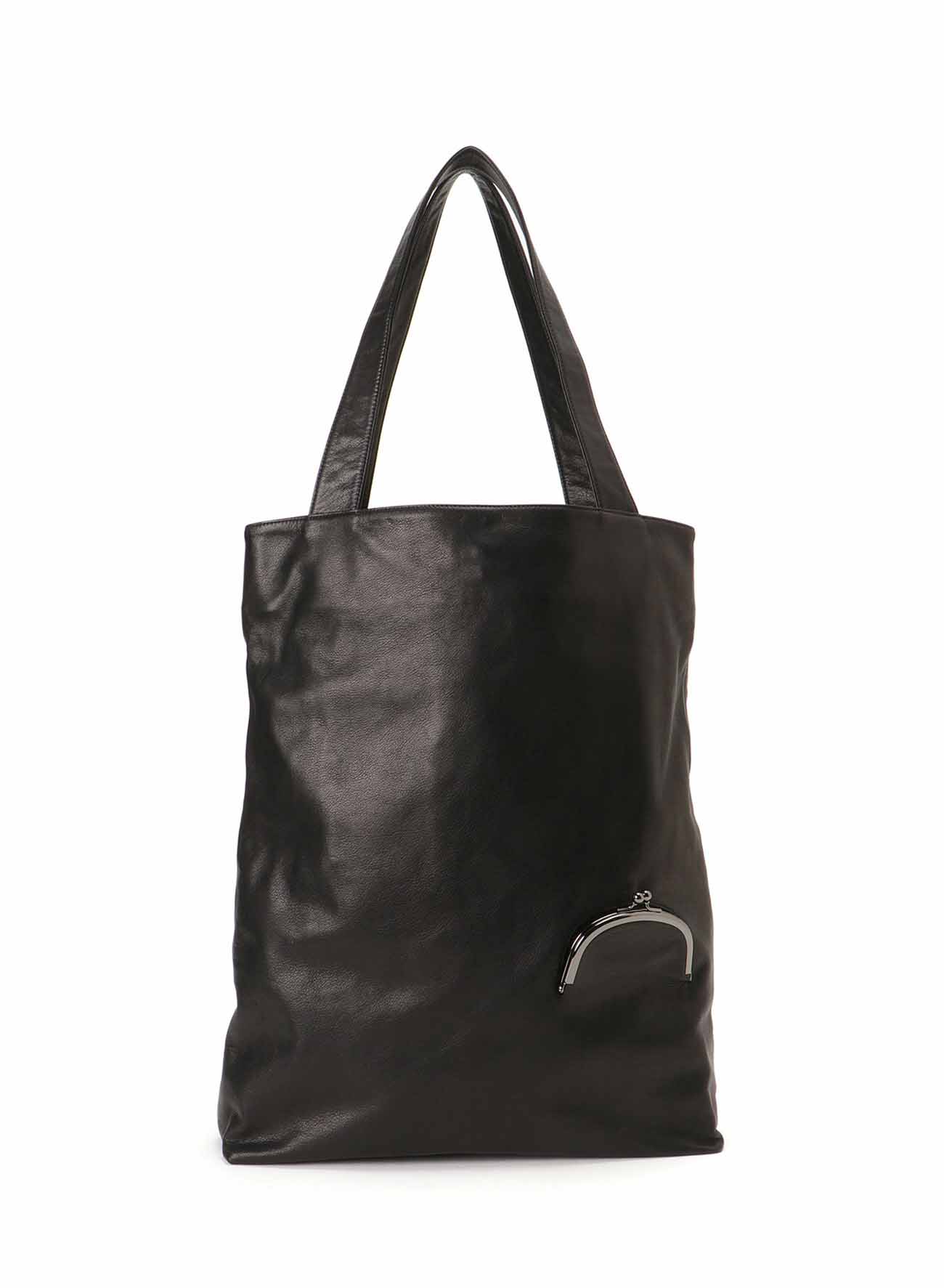 Clasp tote