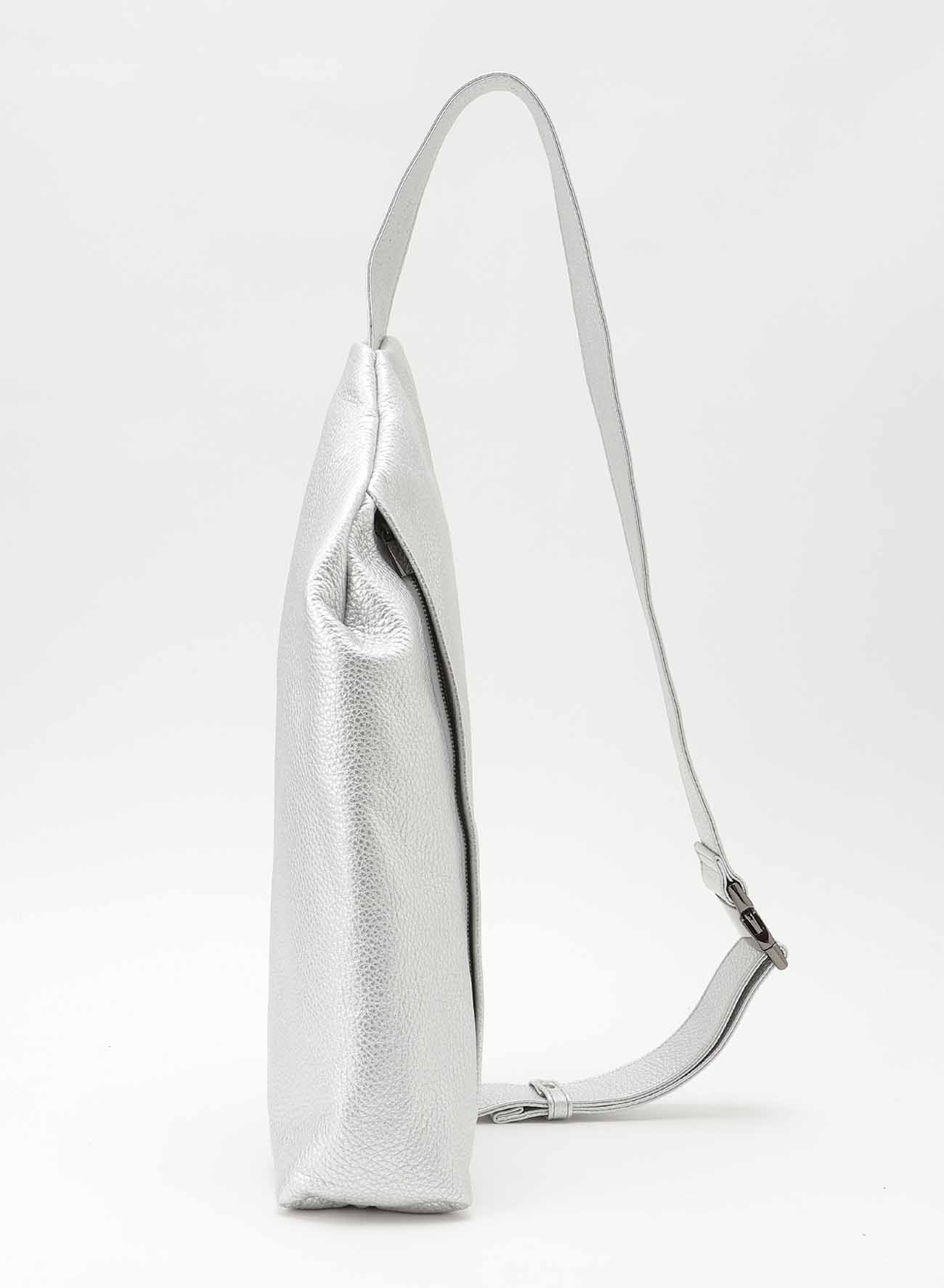 【Launching 12:00(JST) October 4】Lock sling bodybag