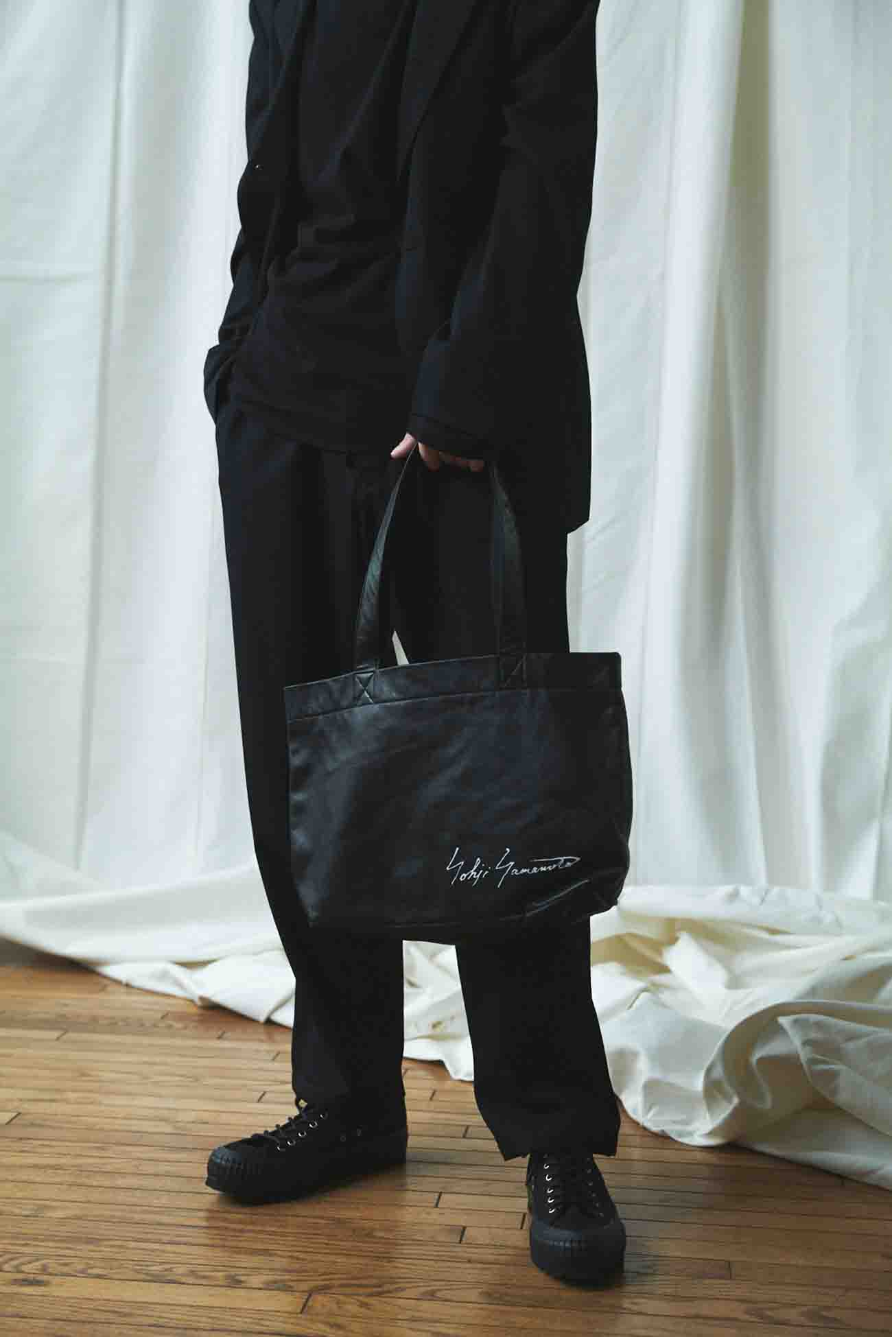 【Launching 12:00(JST) October 4】Signature TOTE M