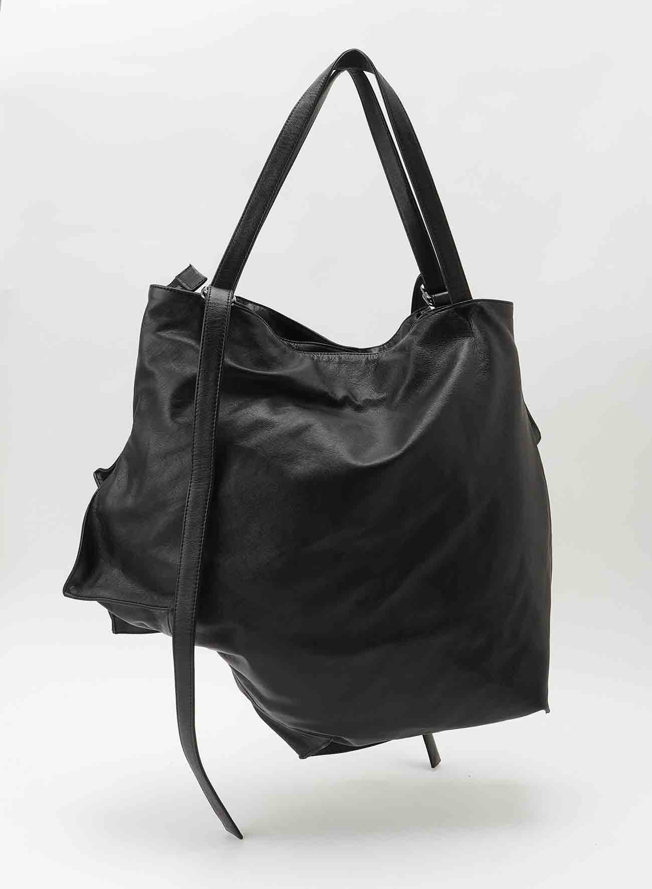 Cubic tote