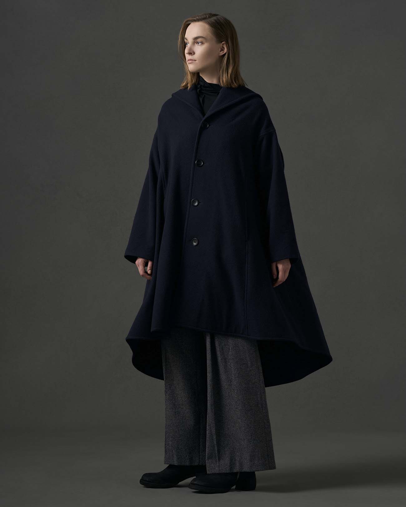 AIRY MOSSER B COLLAR FLARE COAT