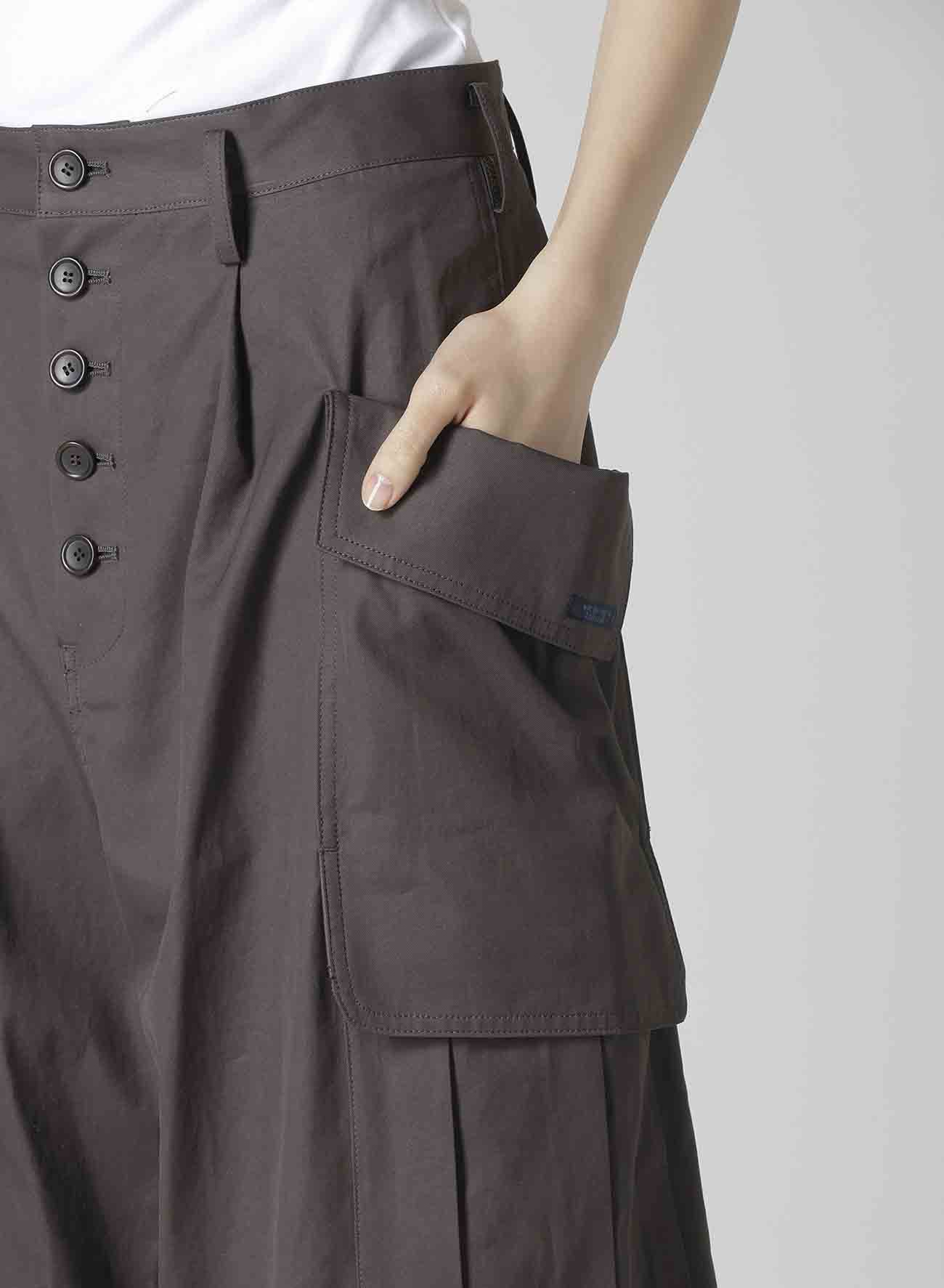 S HIGH-TWISTED GABARDINE SHORT CARGO PANTS