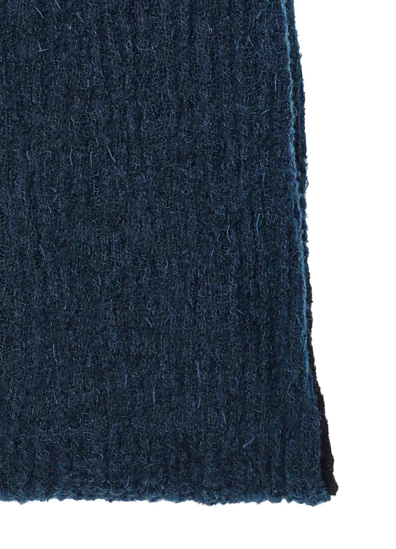 SHRINK WOOL CREPE PANEL NECK WARMER