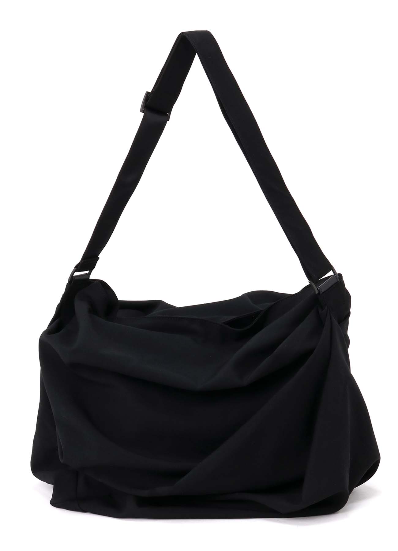 W/GABARDINE TUCK DETAIL SHOULDER BAG