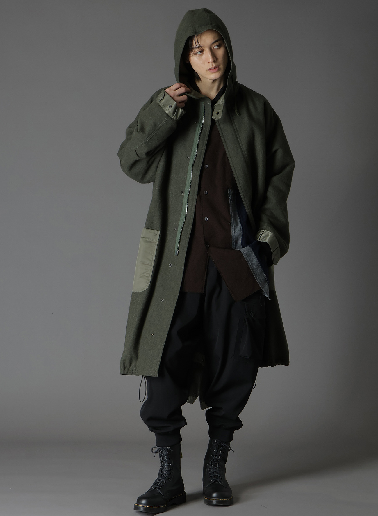 VARIOUS MATERIAL COMBINATION REVERSIBLE MODS COAT