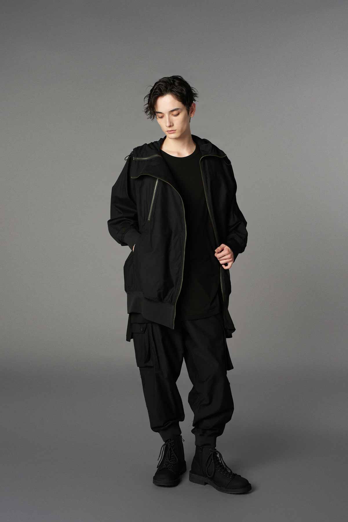 WIDE TWILL INVERTED V PARKA BLOUSON