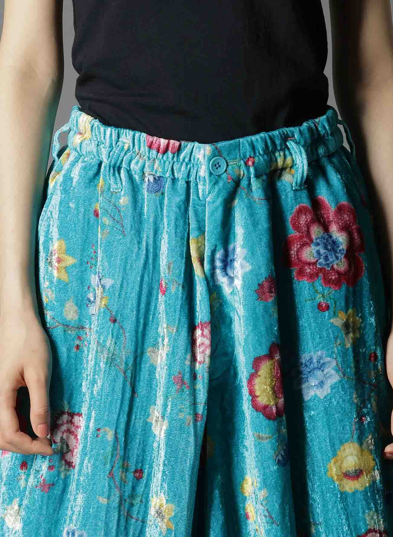 【1/17 10:00(JST) Release】RAYON VELVET PRINT CHINESE FLOWER INSEAM BUTTON SAROUEL PANTS