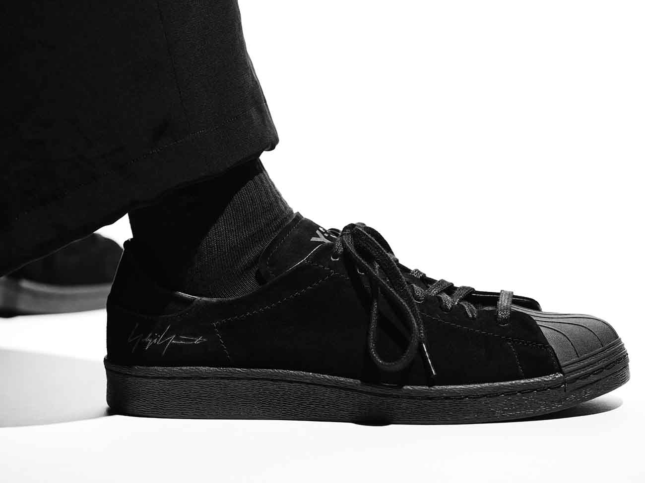 Y-3 KURO SUPERSTAR