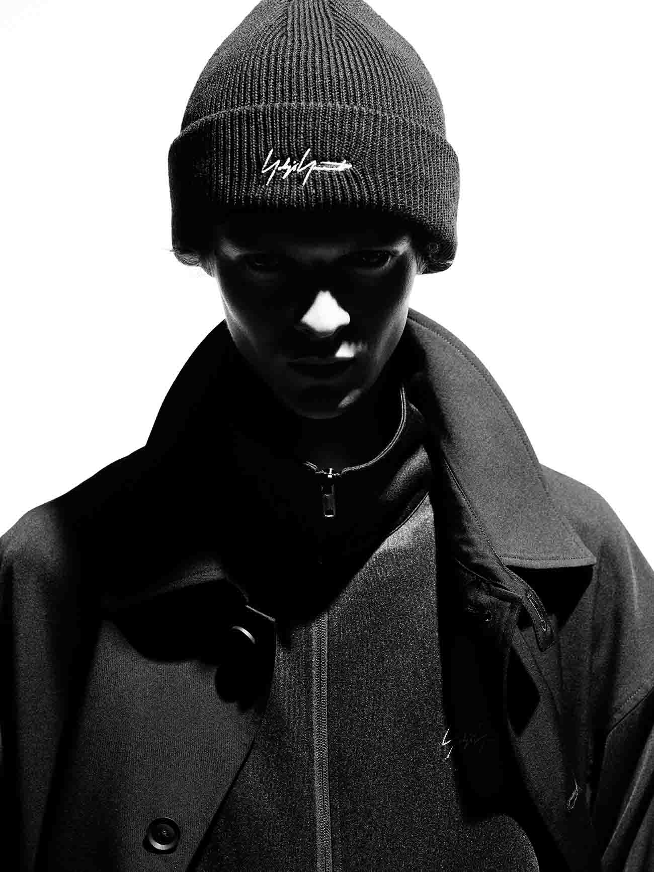 Y-3 KURO KNITTED BEANIE