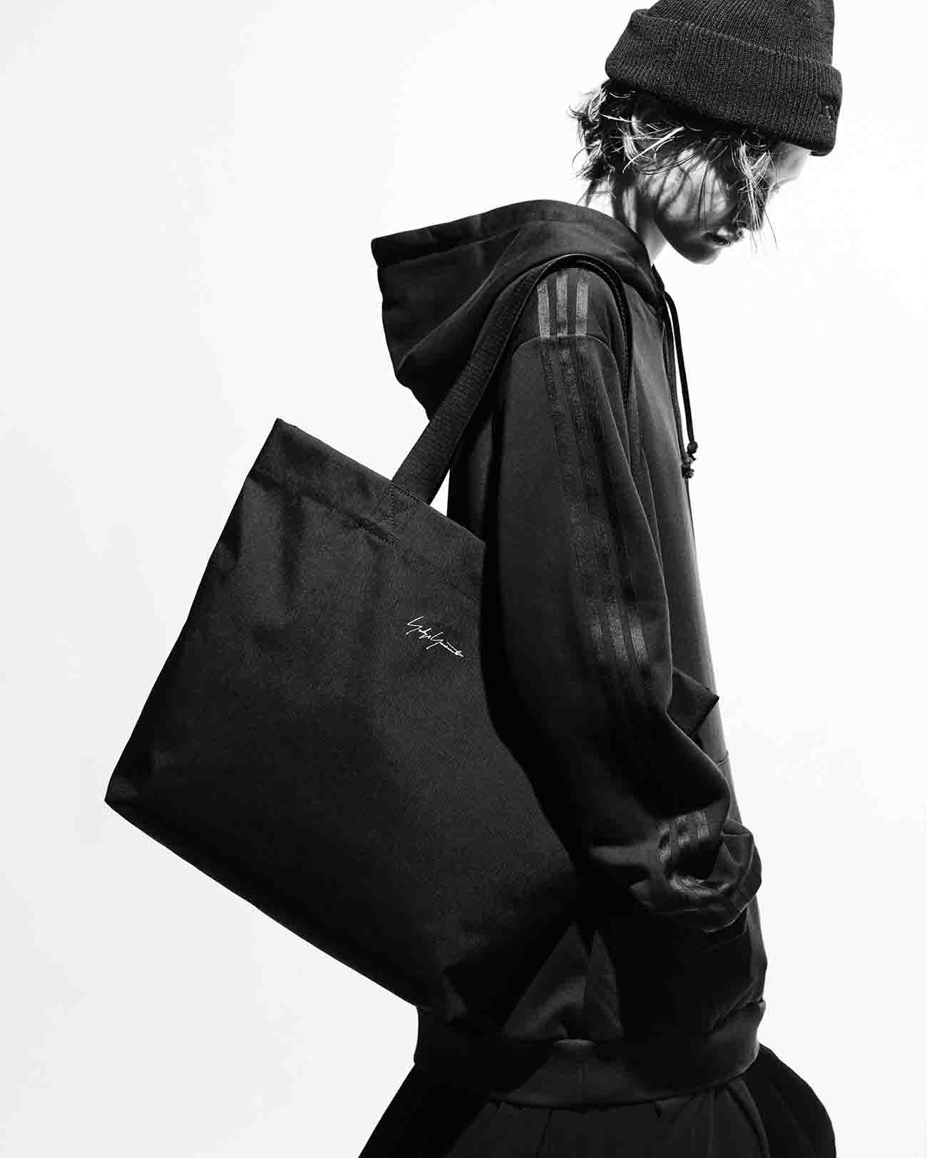 Y-3 KURO CANVAS TOTE BAG