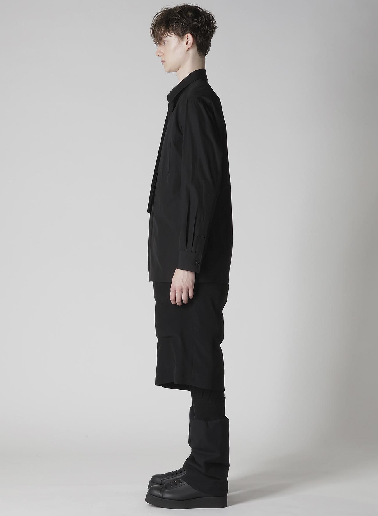 100/2 BROAD SWITCHING BLOUSE WITH BOWTIE