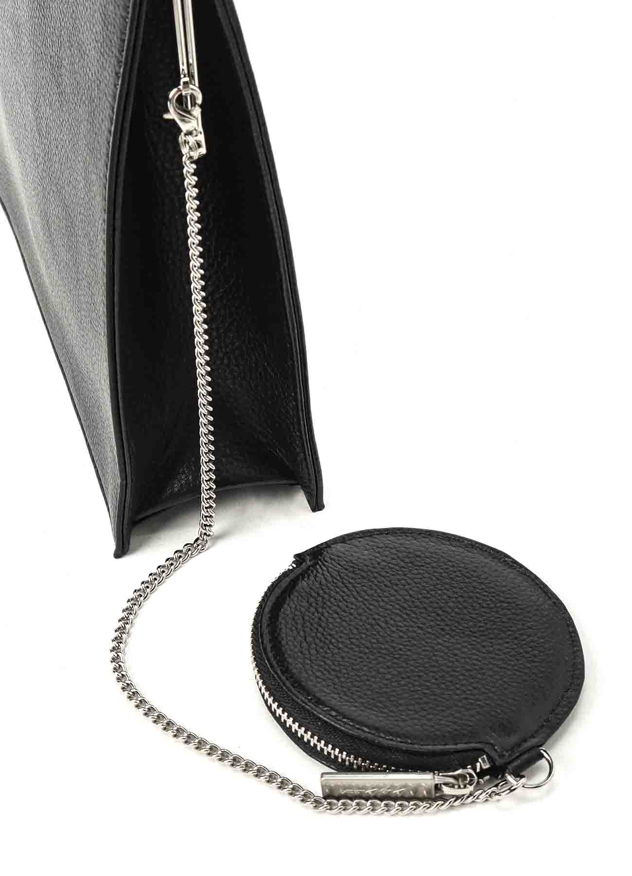 SOFT SHRINK LEATHER MUSETTE BAG