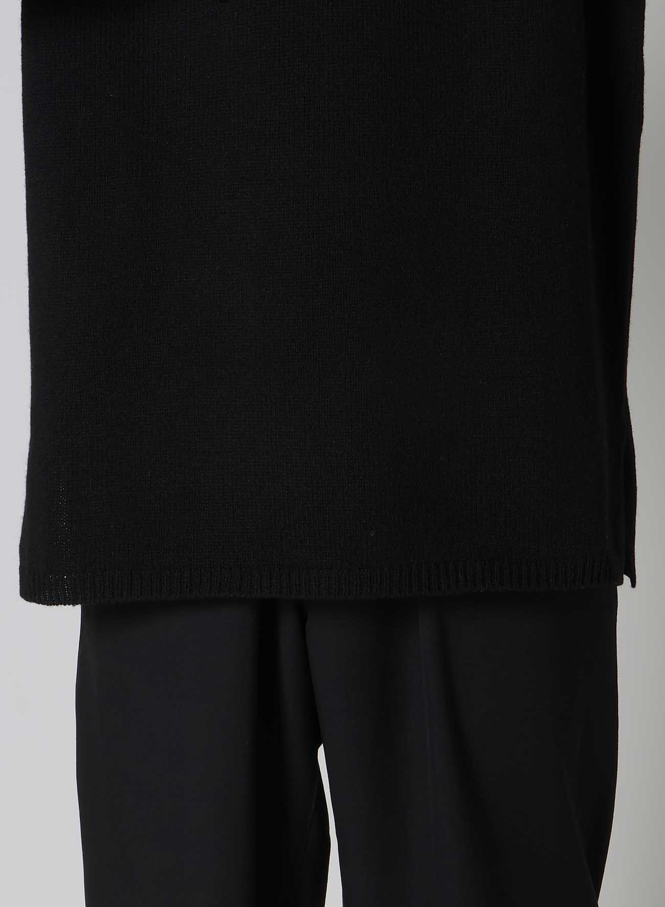 CHINA BUTTON HENRY NECK KNIT