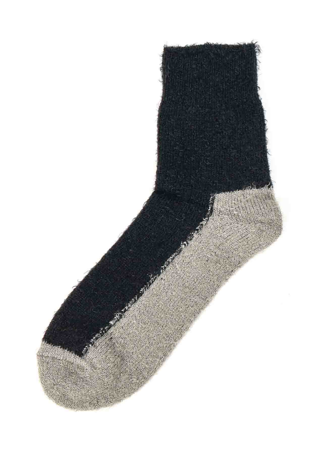 NYLON PLAIN STITCH ANKLE SOCKS