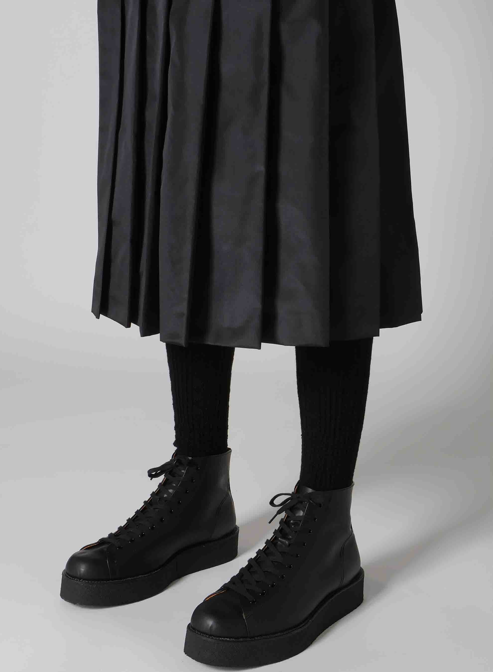 S/Pe TAFFETA PLEATS SKIRT