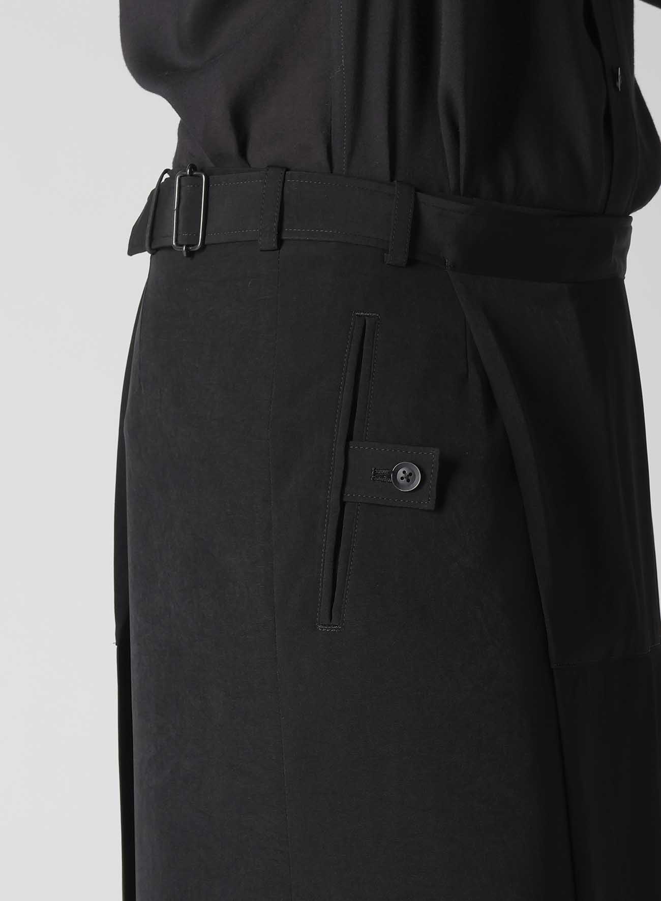 TA TUXEDO PLEATS SKIRT