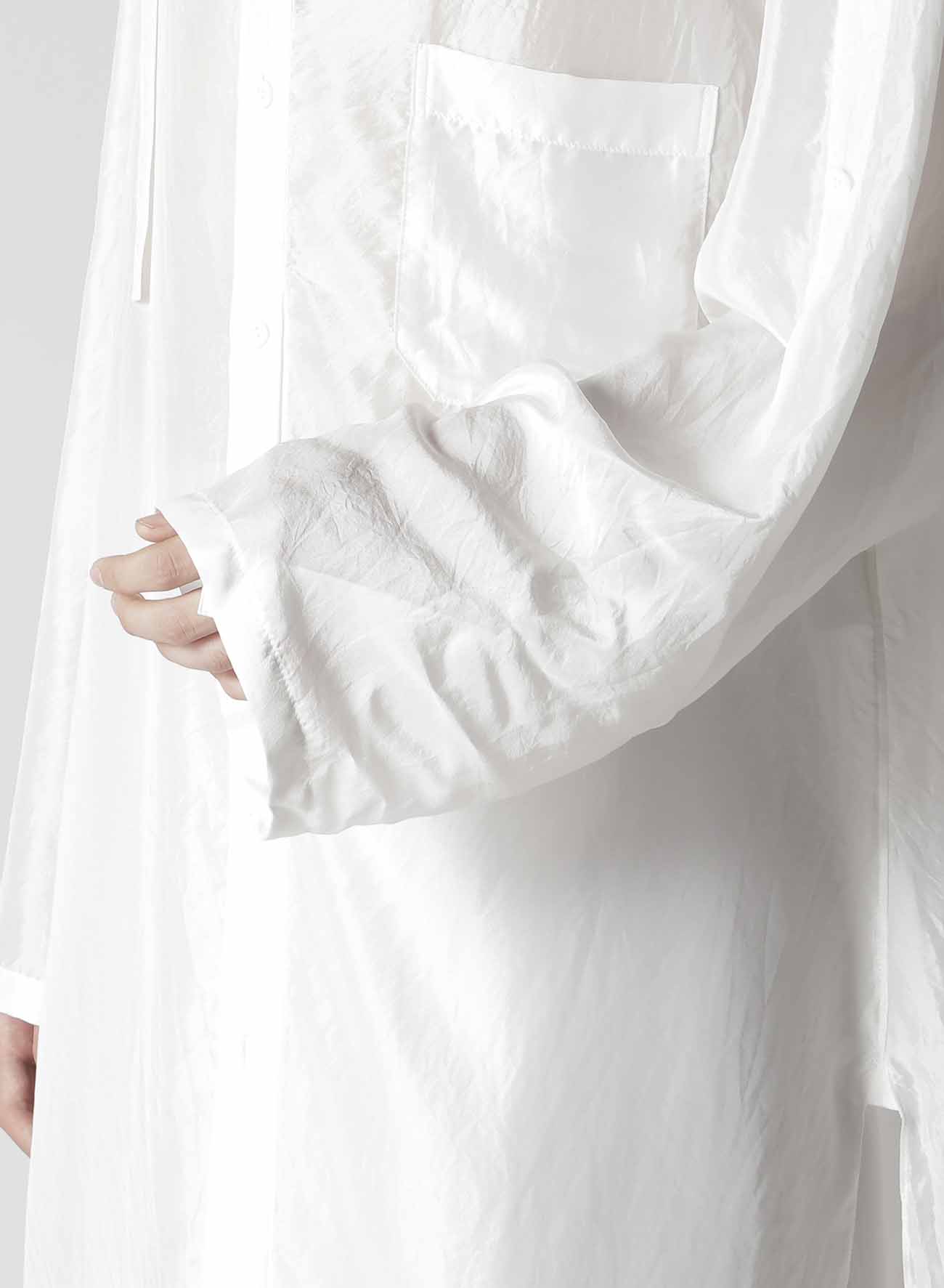 【Launching 10:00(JST), Jan 11】10M SILK  ASYMMETRY COLLAR SHIRT