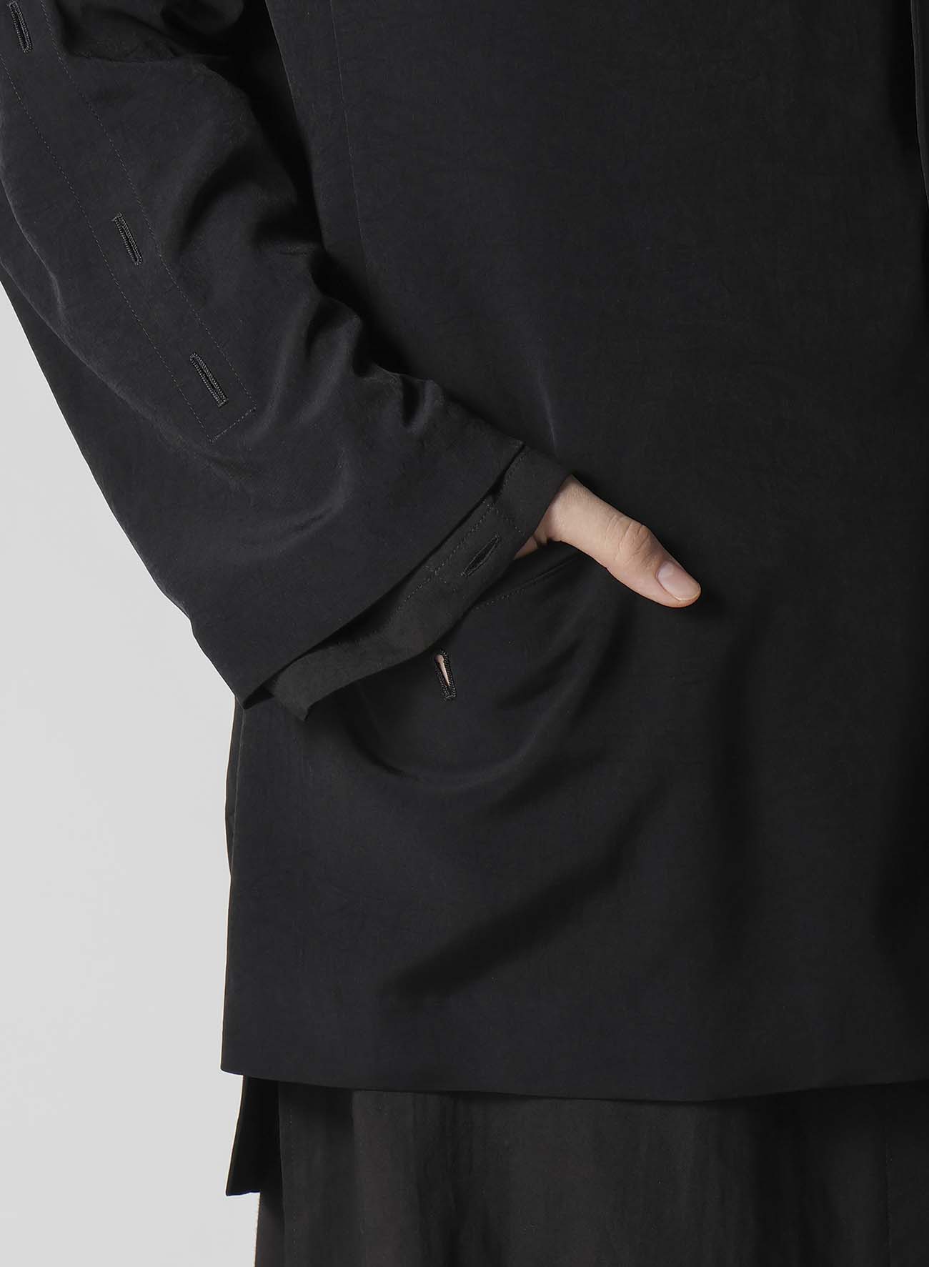 TA TUXEDO BUTTON DETAIL JACKET