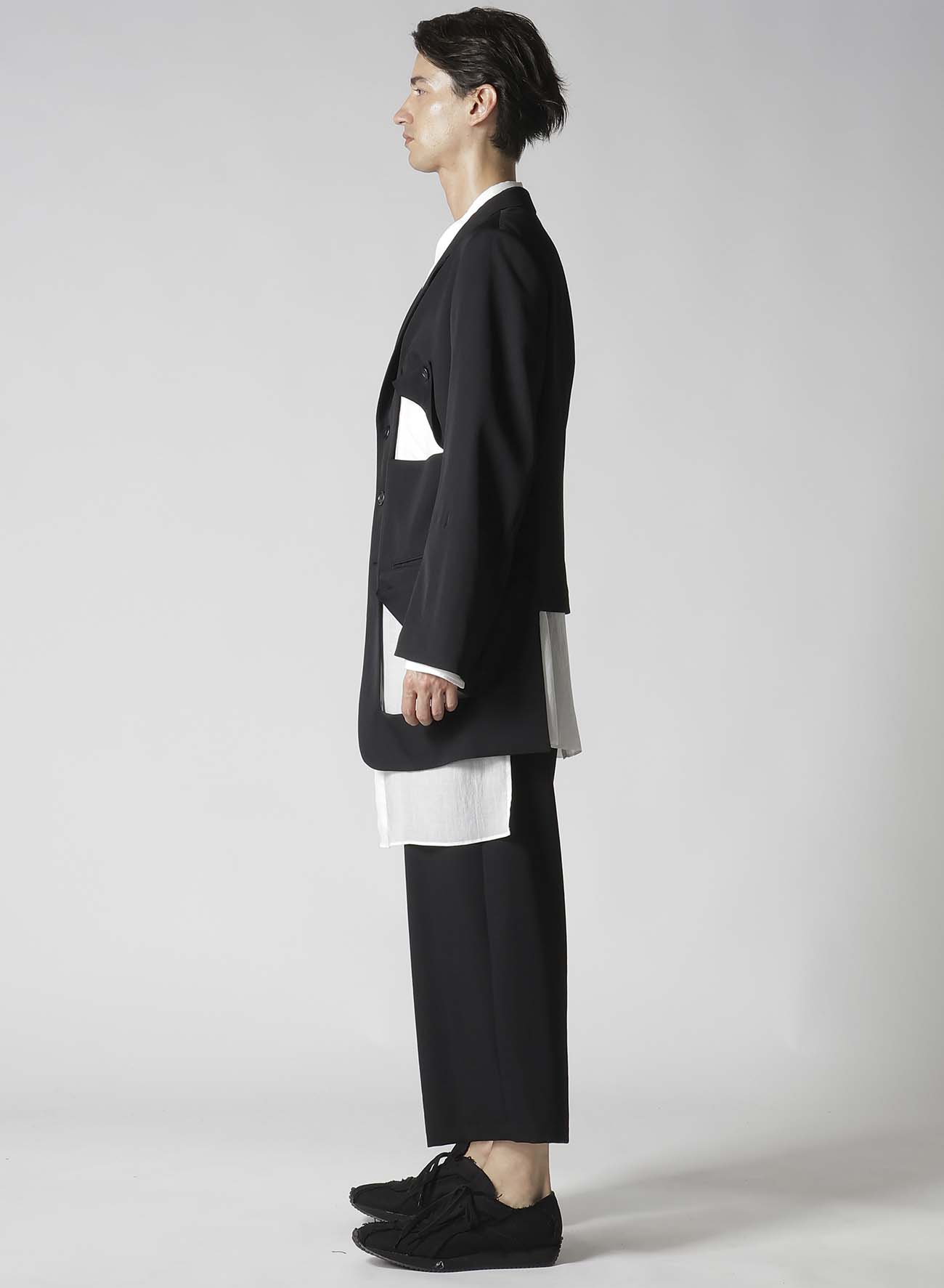 【Launching 10:00(JST), Jan 11】WOOL GABARDINE DIAGONAL BUTTON JACKET