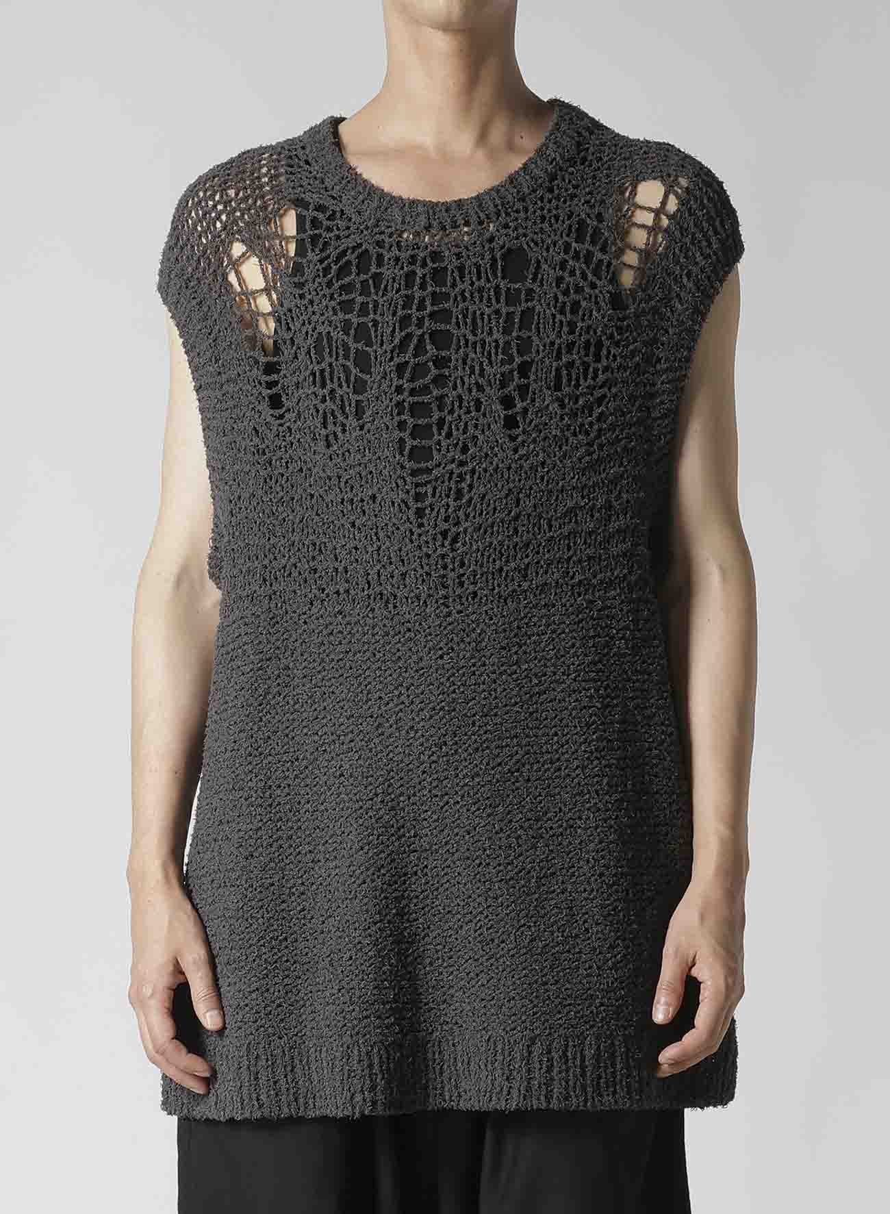 【Launching 10:00(JST), Jan 11】HAND KNITTED DAMAGE PROCESSED GARTER ROUND NECK VEST