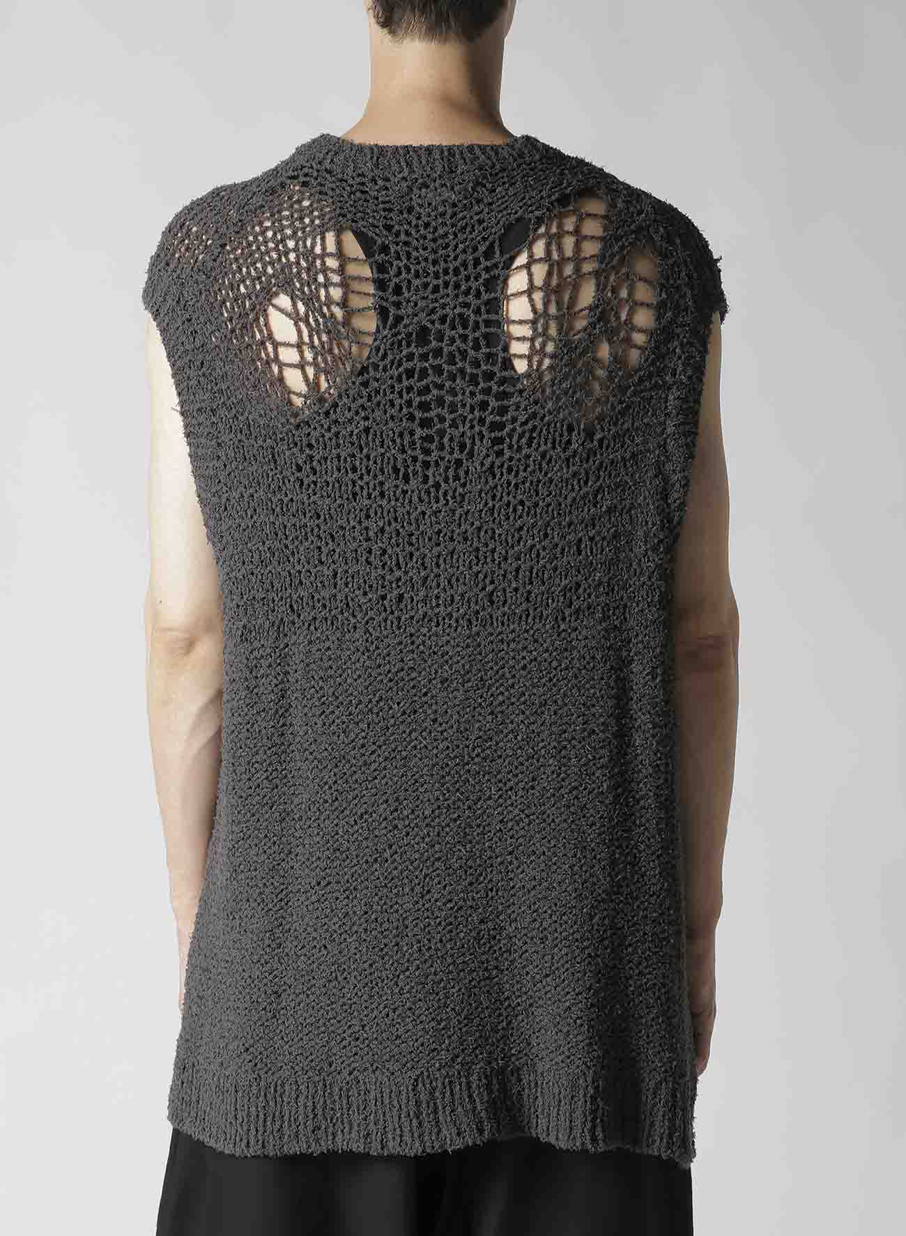 【Launching 10:00(JST), Jan 11】HAND KNITTED DAMAGE PROCESSED GARTER ROUND NECK VEST