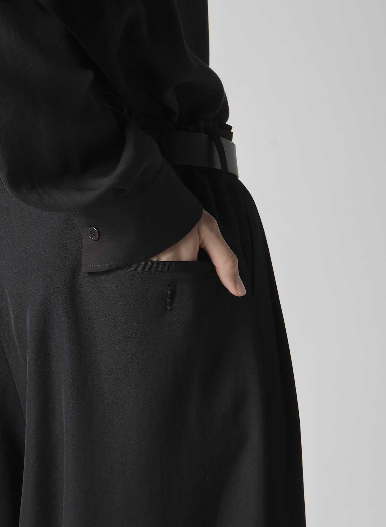 【Launching 10:00(JST), Jan 11】WOOL GABARDINE TAB DETAIL WIDE PANTS