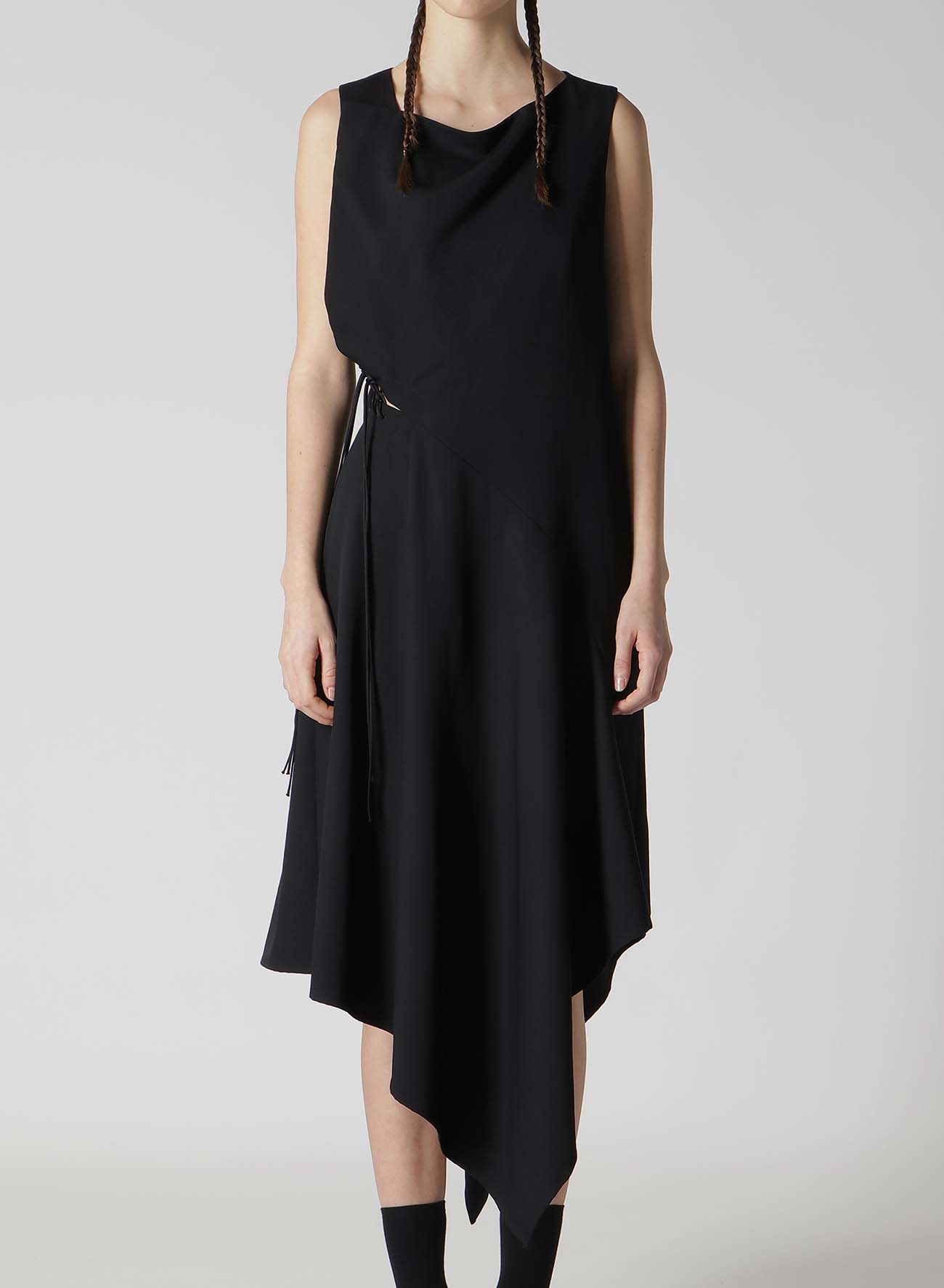 【1/10 10:00(JST) Release】WOOL GABARDINE WAIST LAVE-UP DRESS