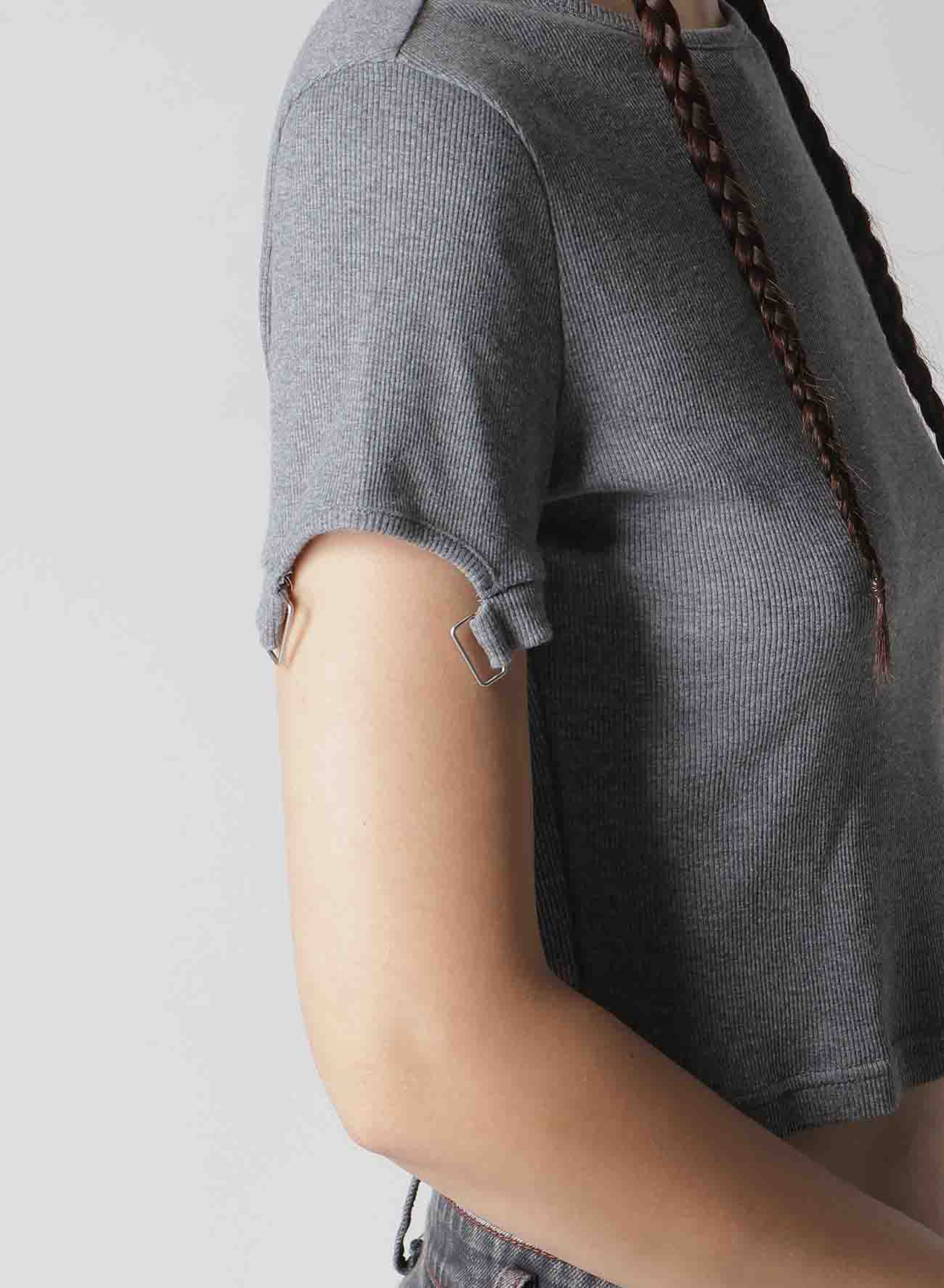 RIB STITCH BELTED CUFF T-SHIRT