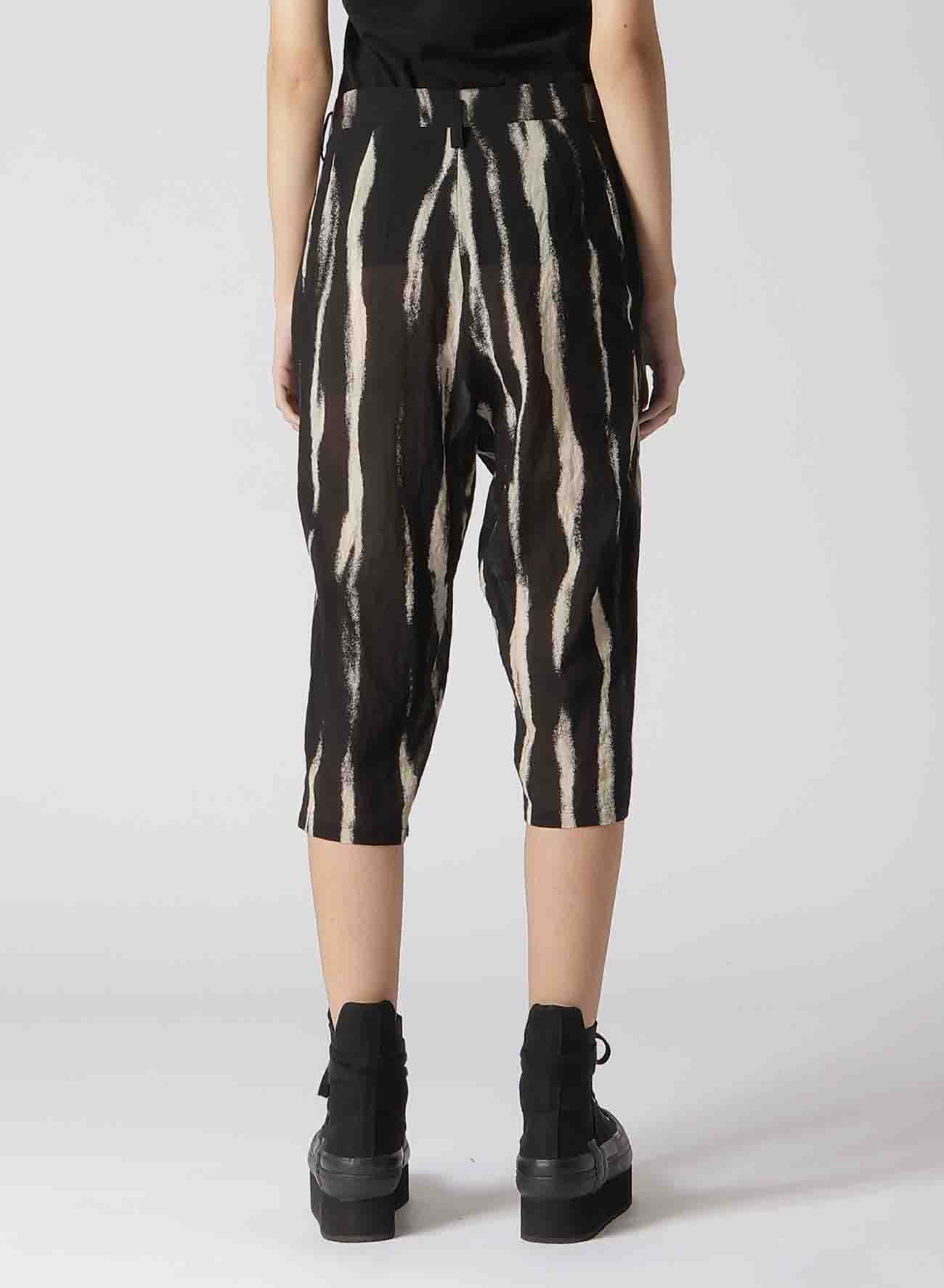 BLEACHED STRIPE SHORT LENGTH PLEATED PANTS