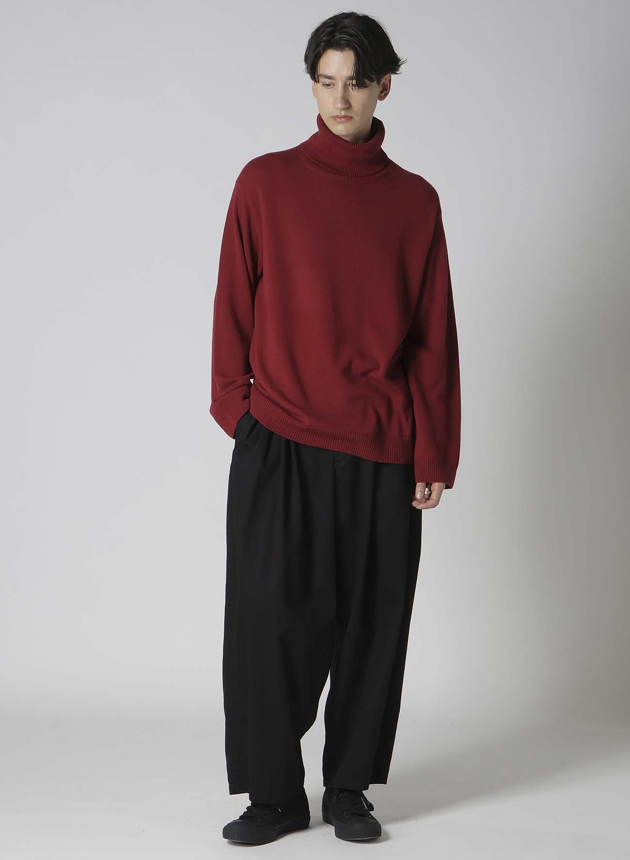 TURTLE NECK INTARSIA KNIT WITH "Y's for men" LOGO