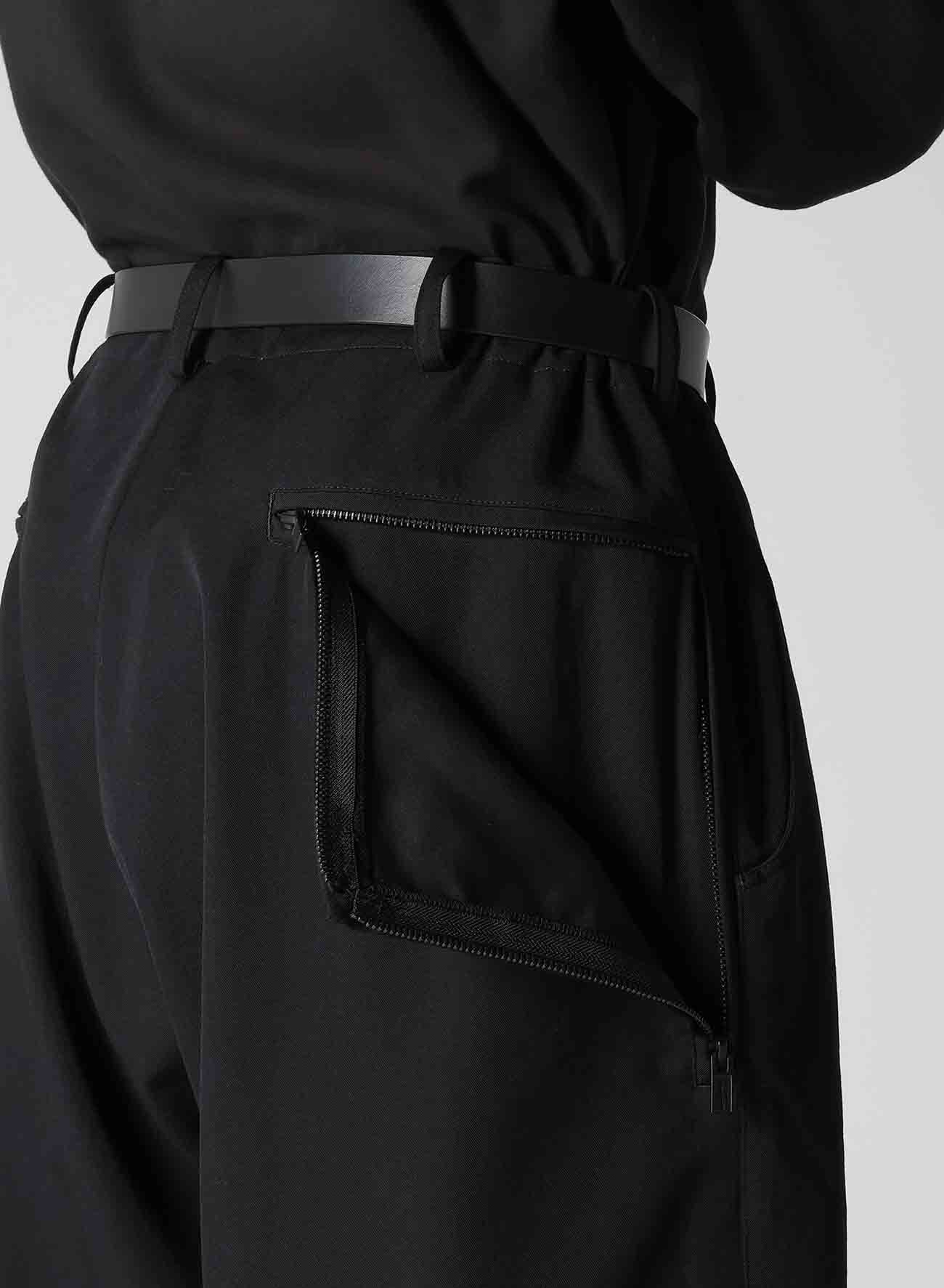 GABARDINE BACK SIDE ZIPPER PANTS