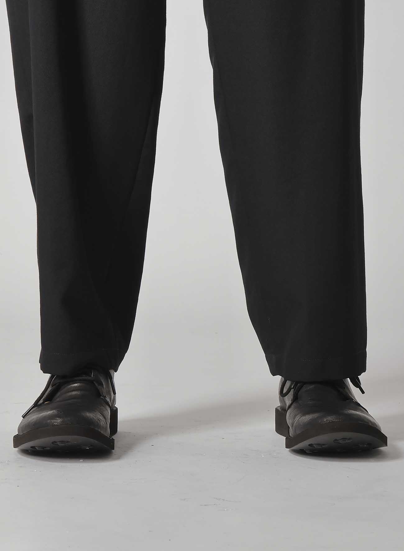 【12/6 10:00(JST) Release】WOOL GABARDINE RIGHT AND LEFT LEG POCKETS PANTS