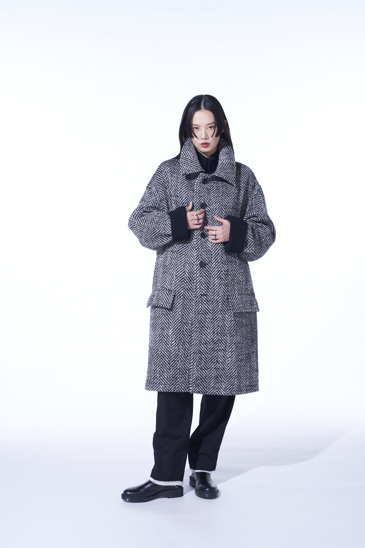 HERRINGBONE TWEED OVERSIZED SOUTIEN COLLAR COAT