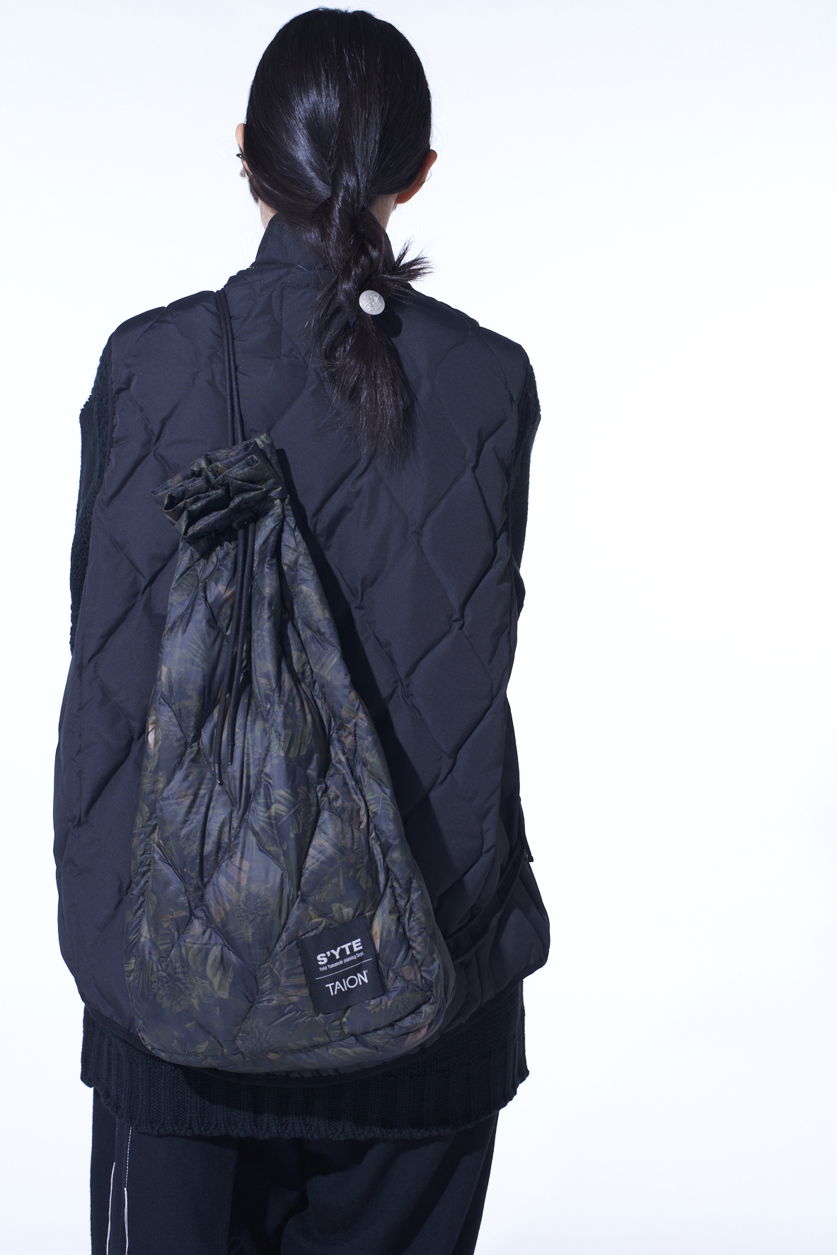 【11/21 12:00 Release】【S'YTE X TAION】DAHLIA CAMOUFLAGE QUILTED DOWN 2WAY MINI BONSACK