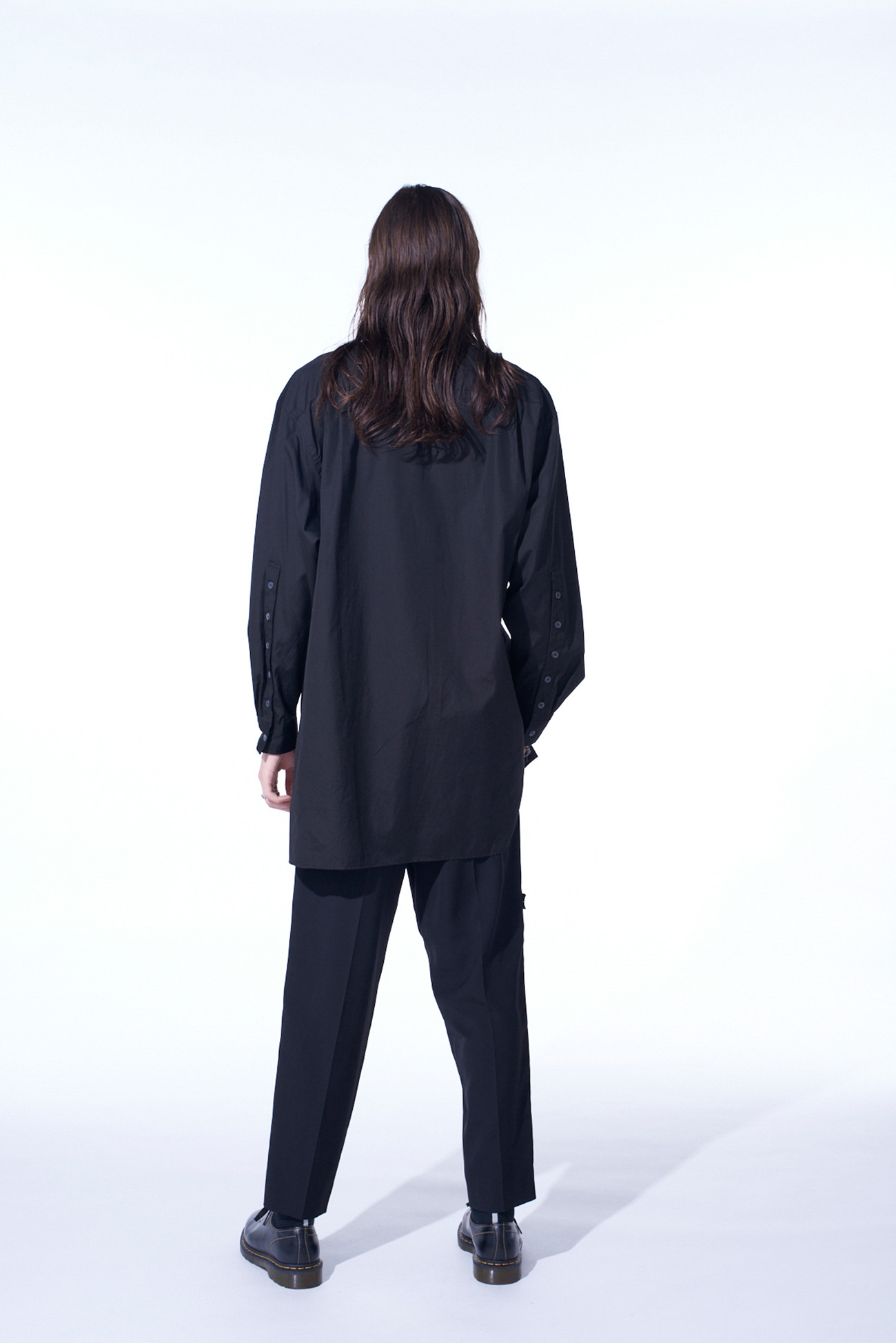 PE/GABARDINE ZIPPER-TAPED SLIM PANTS