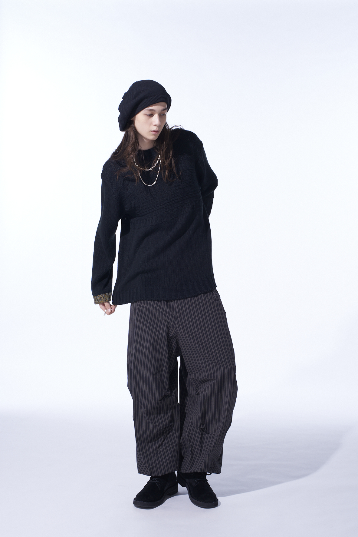 OVERDYED STRIPES KNEE TUCK WIDE PANTS