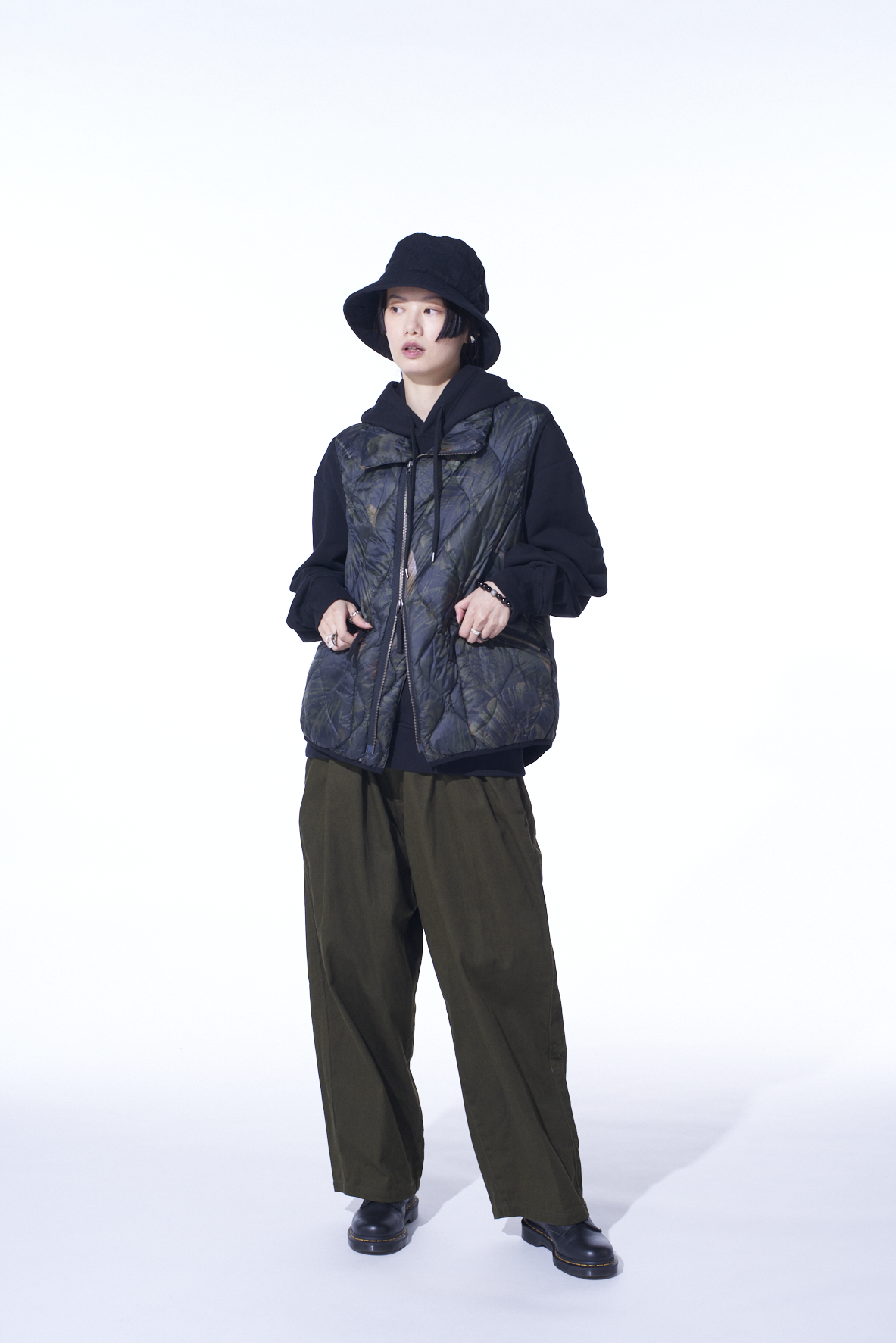 【12/5 12:00 Release】【S'YTE X TAION】DAHLIA CAMOUFLAGE QUILTED DOWN VEST