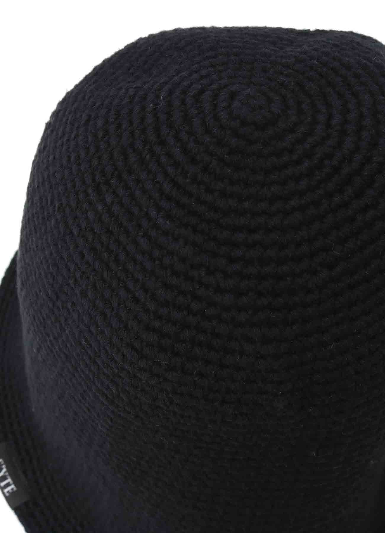 KNITTED TULIP HAT