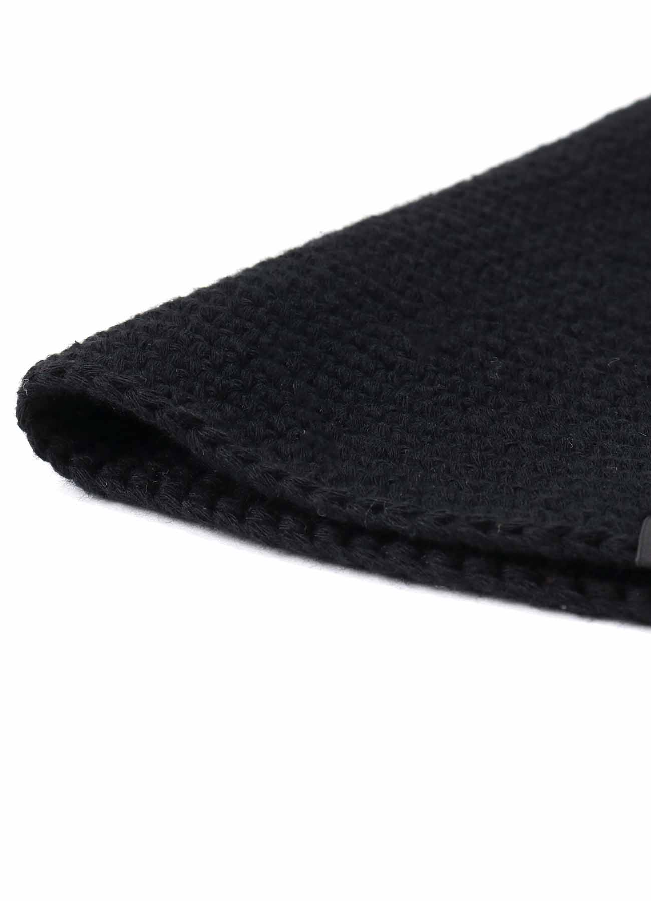 KNITTED TULIP HAT