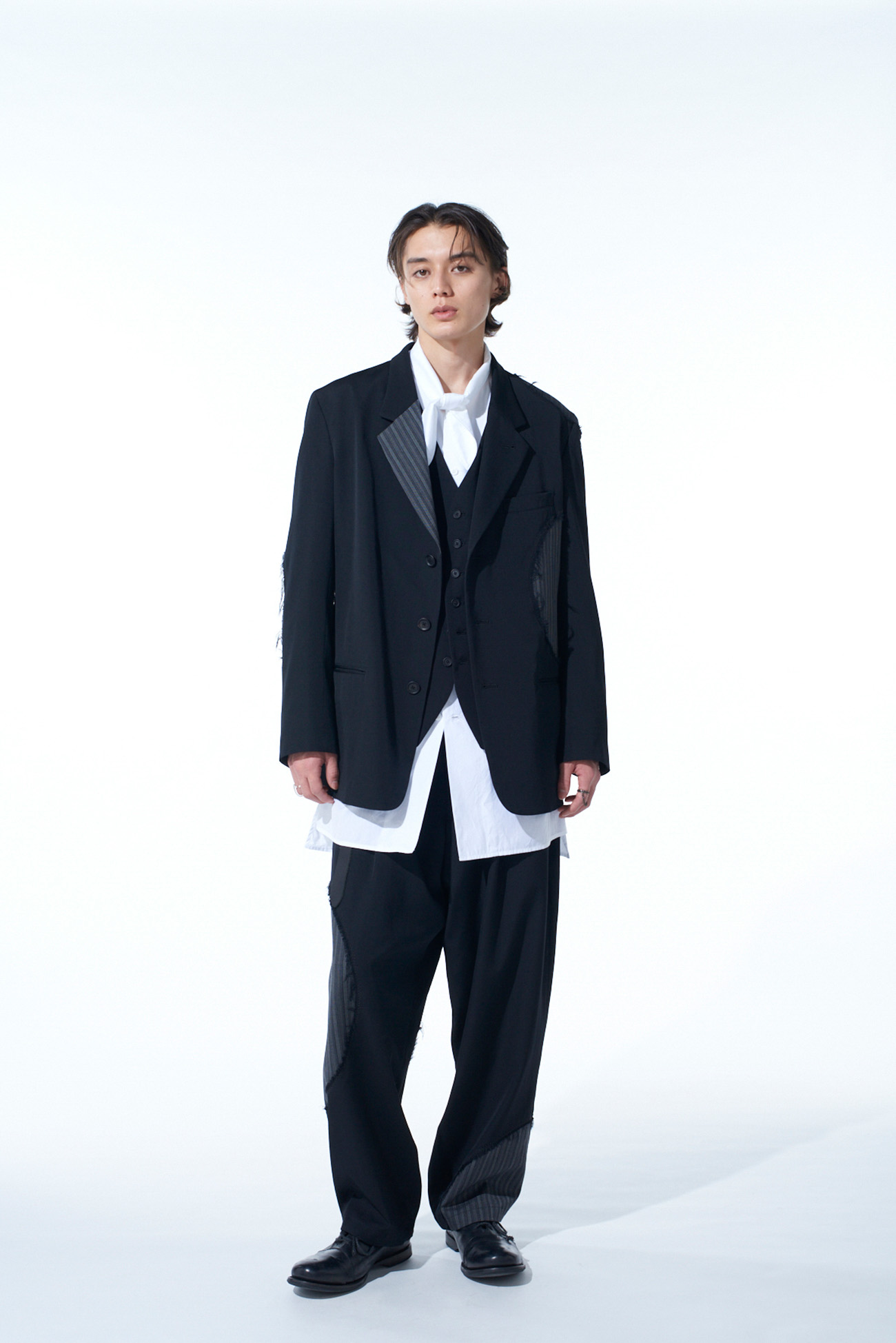 WASHER WOOL GABARDINE CUT-OUT STRIPED JACKET