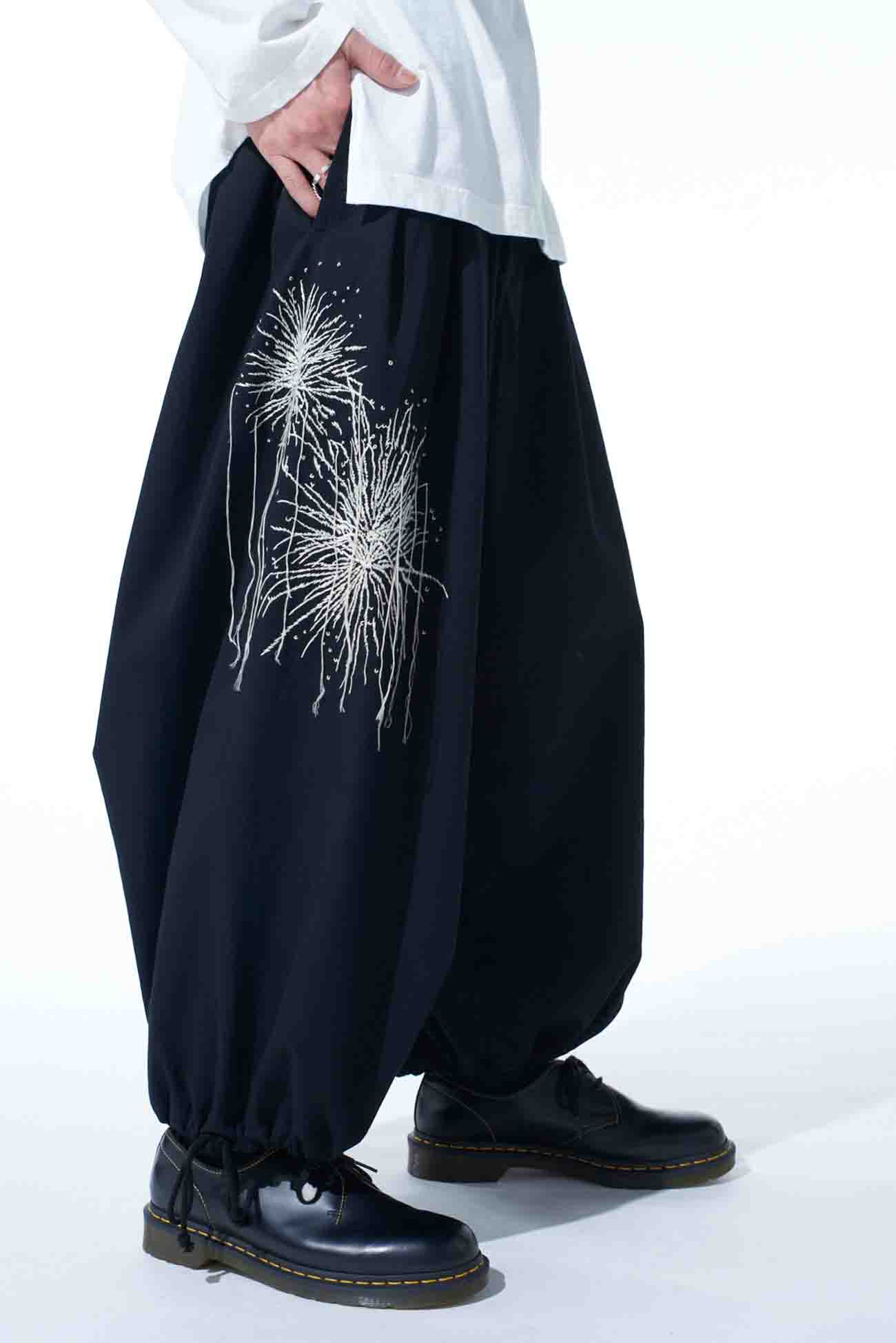 FIREWORKS EMBROIDERY BALLOON PANTS