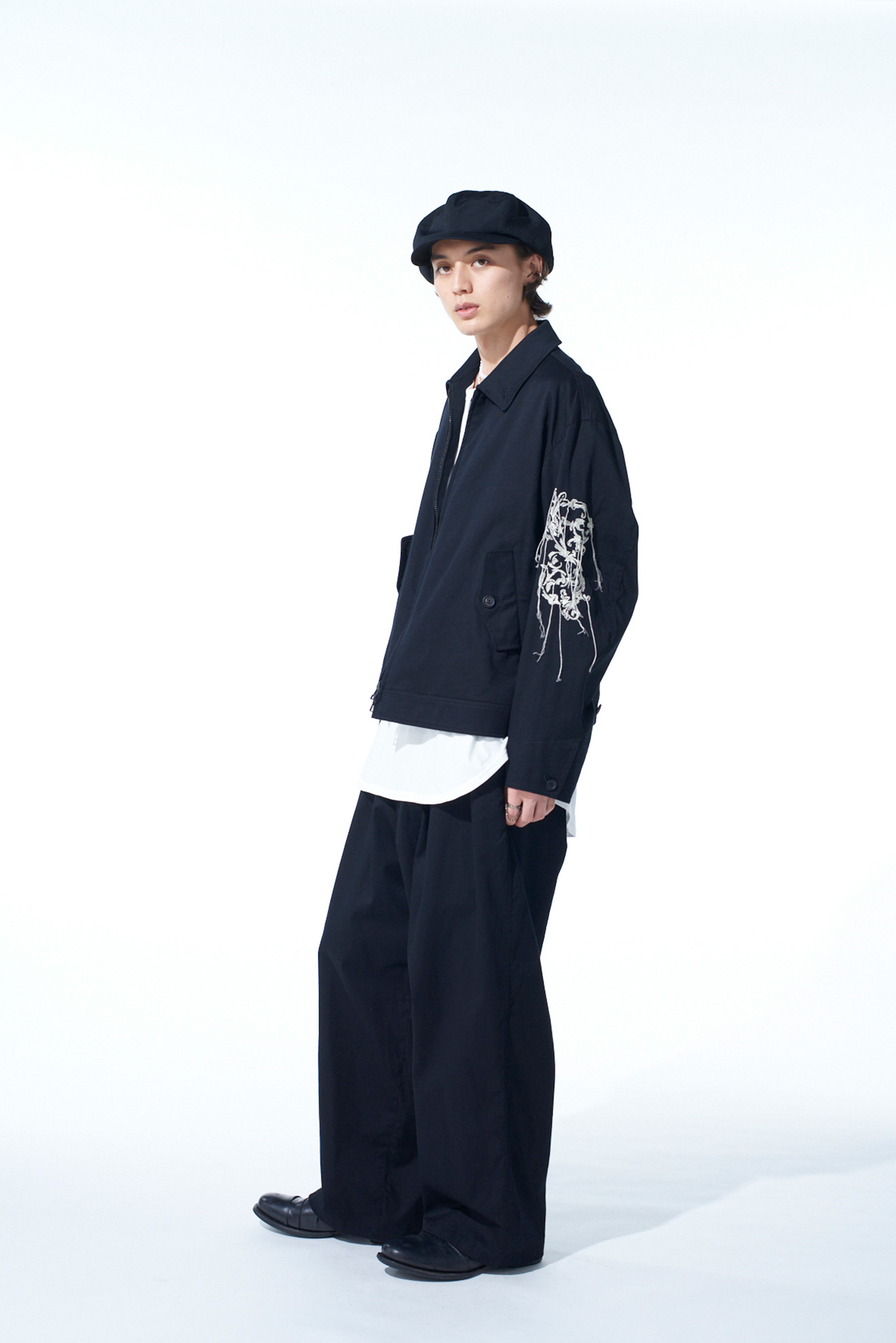 BAROQUE EMBROIDERY OVERSIZED ZIPPER BLOUSON