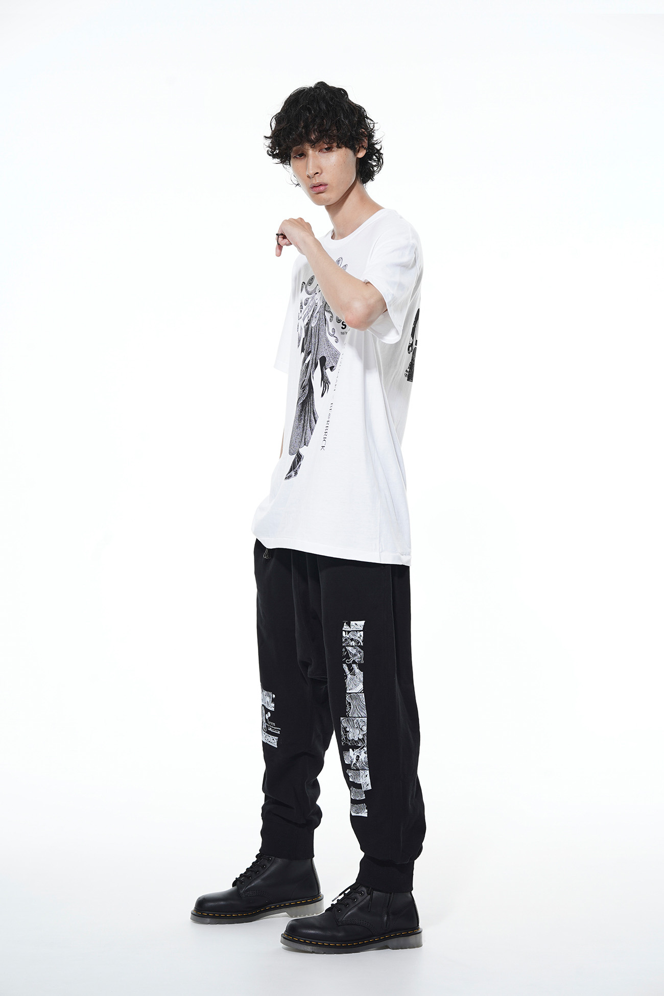 【8/25 12:00発売】BE@RBRICK × Junji ITO"Kirie" Uzumaki Wearing Yohji Yamamoto T-shirt
