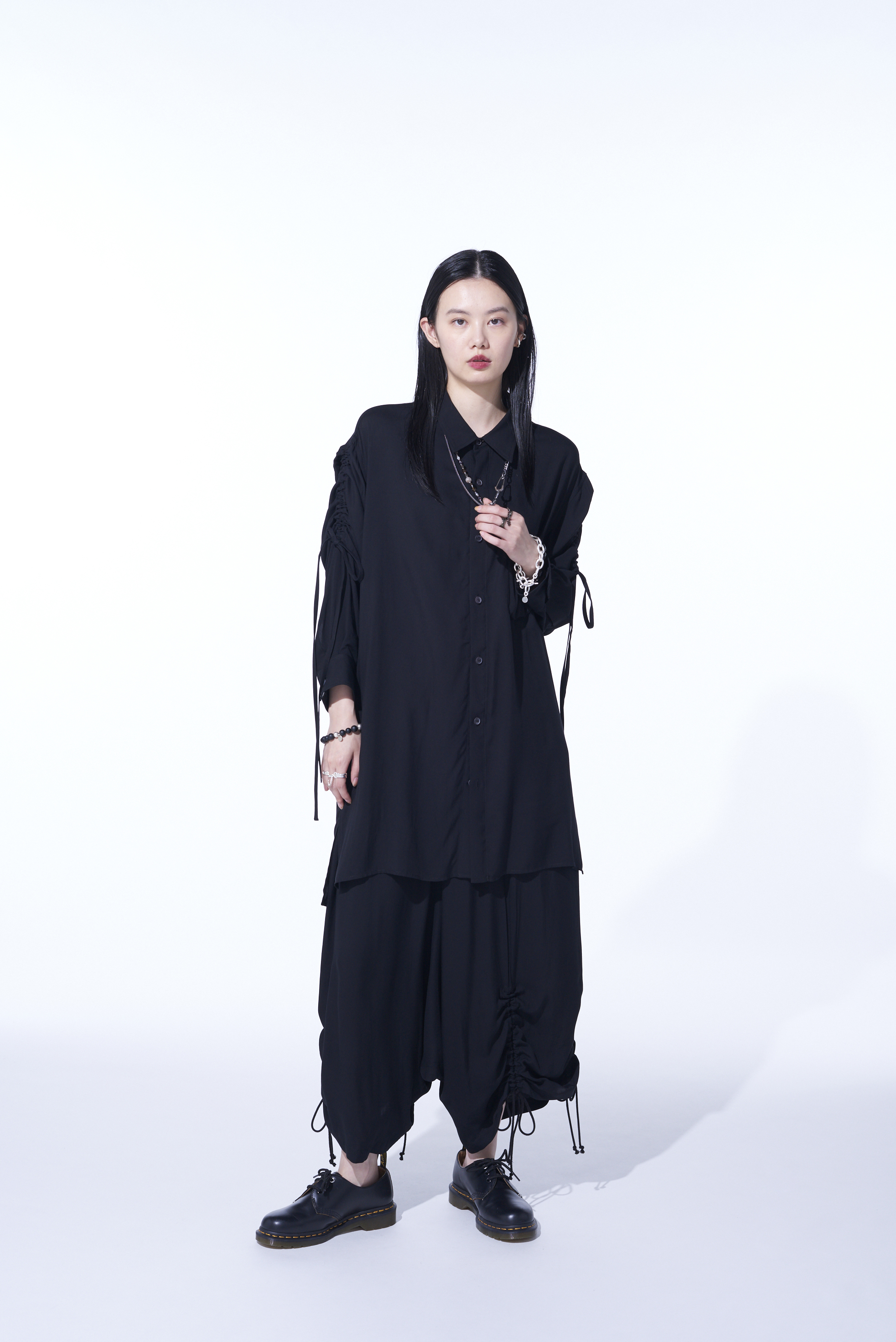 RAYON WASHER TWILL OVERSIZED SHIRT WITH GATHERED STRINGS