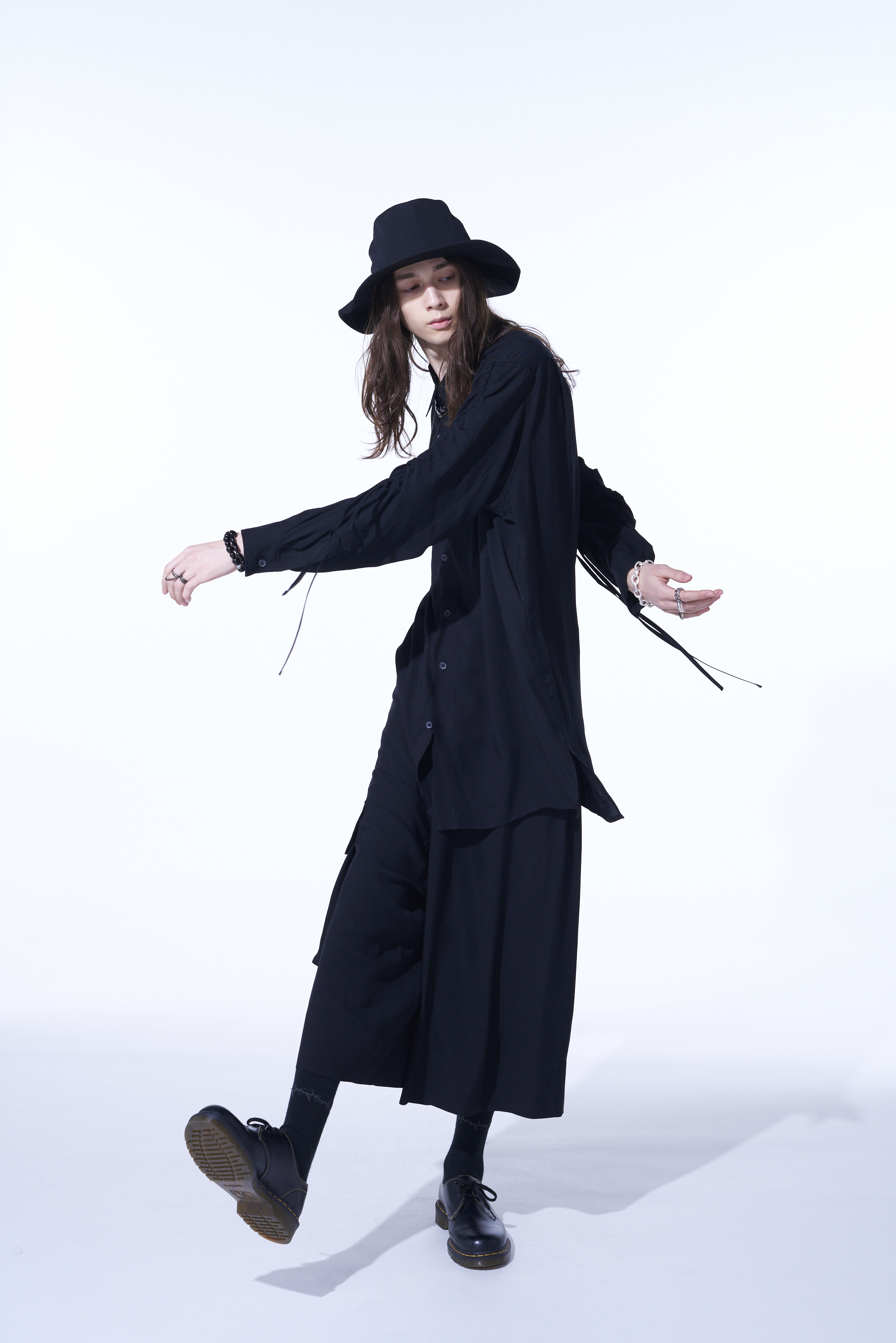 RAYON WASHER TWILL OVERSIZED SHIRT WITH GATHERED STRINGS